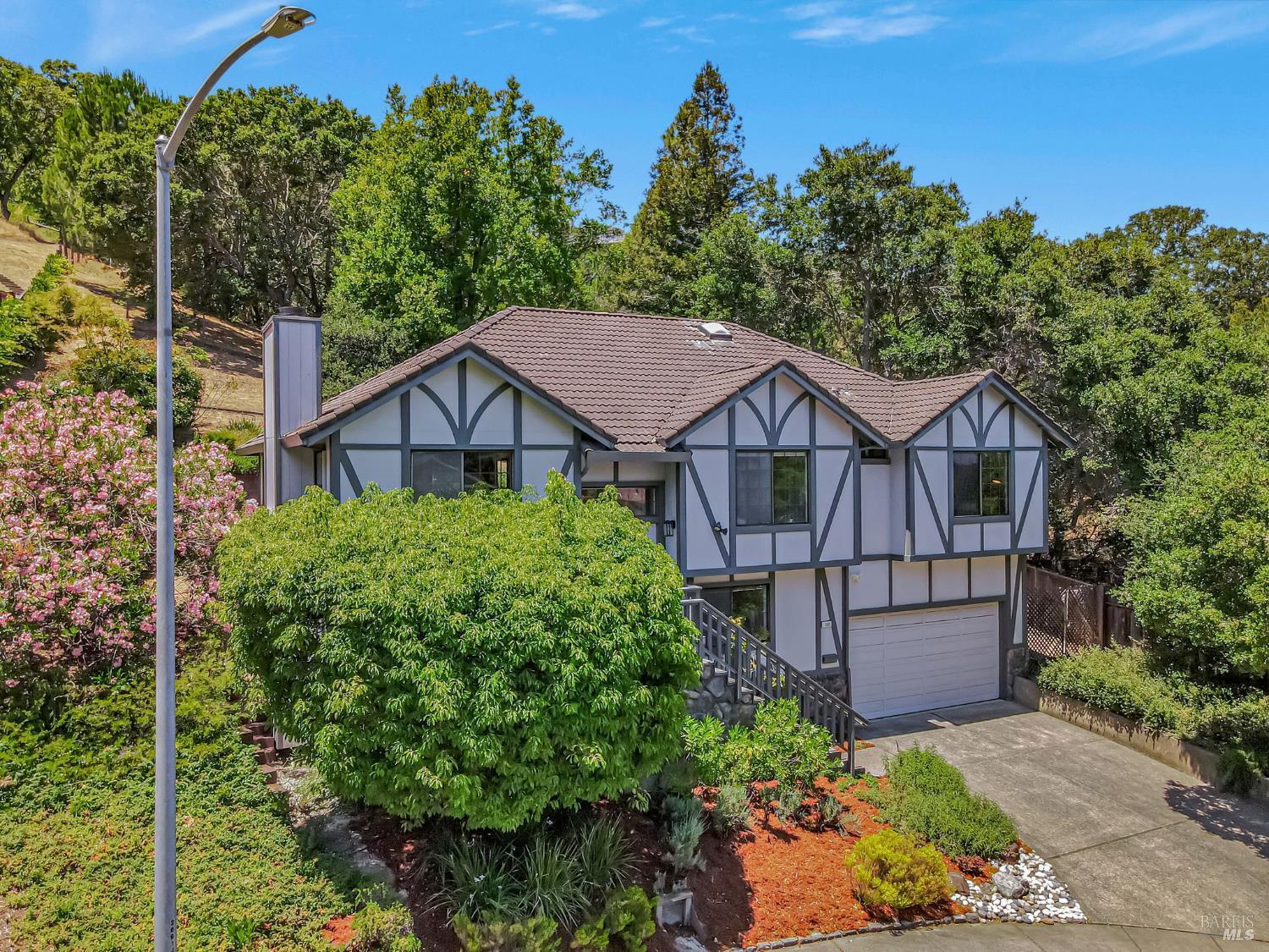 Property Photo:  100 Brown Drive  CA 94947 