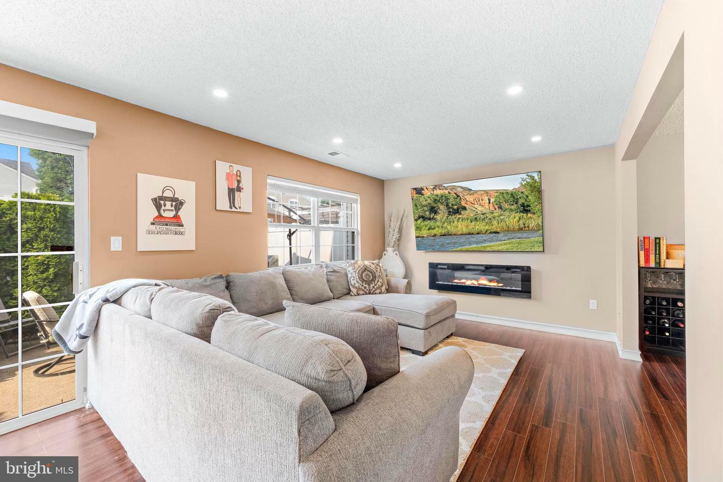 Property Photo:  43 Watson Court  NJ 07731 