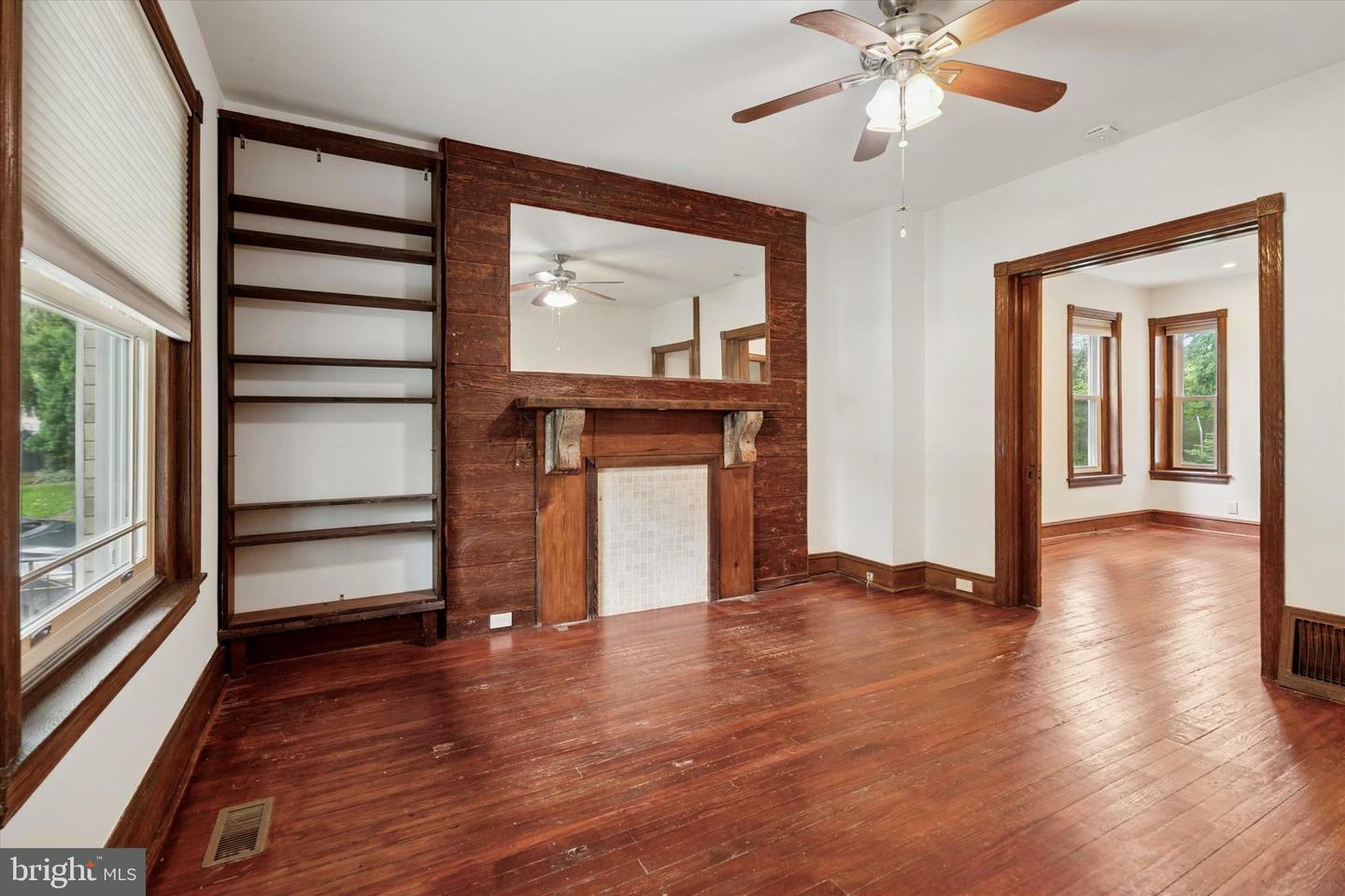Property Photo: 212 W Mount Pleasant Avenue PA 19119