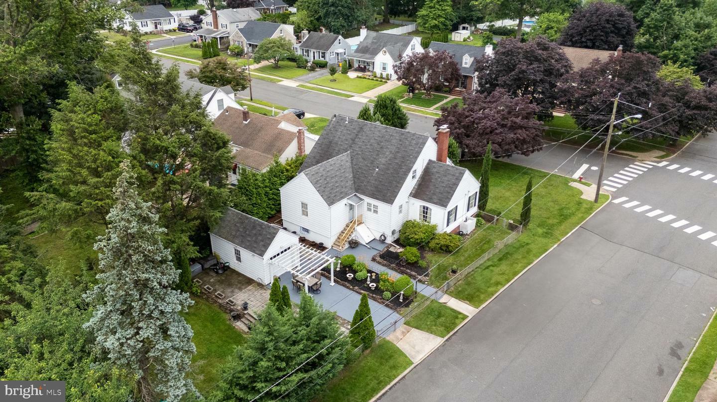 Property Photo:  1606 W McGalliard Avenue  NJ 08610 