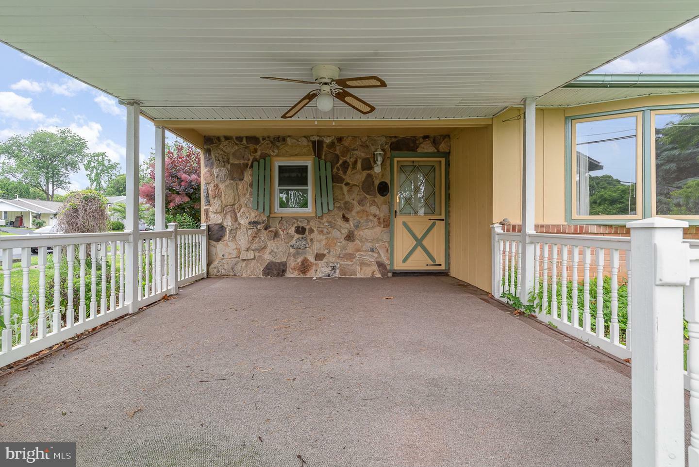 Property Photo: 318 Virginia Road PA 17050