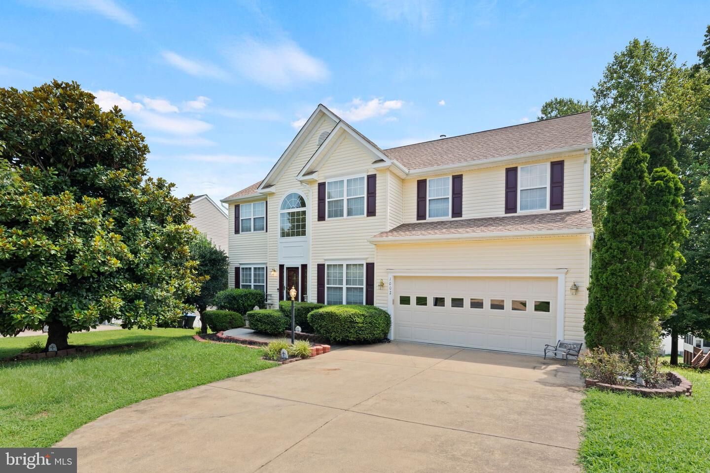 Property Photo:  1002 Black Oak Court  VA 22401 