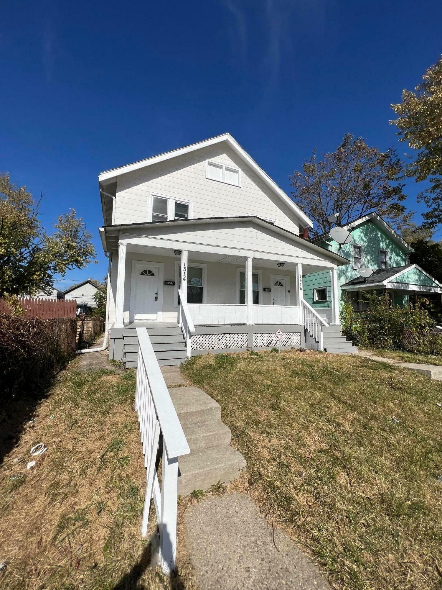 Property Photo:  1514-1516 E 26th Avenue  OH 43211 
