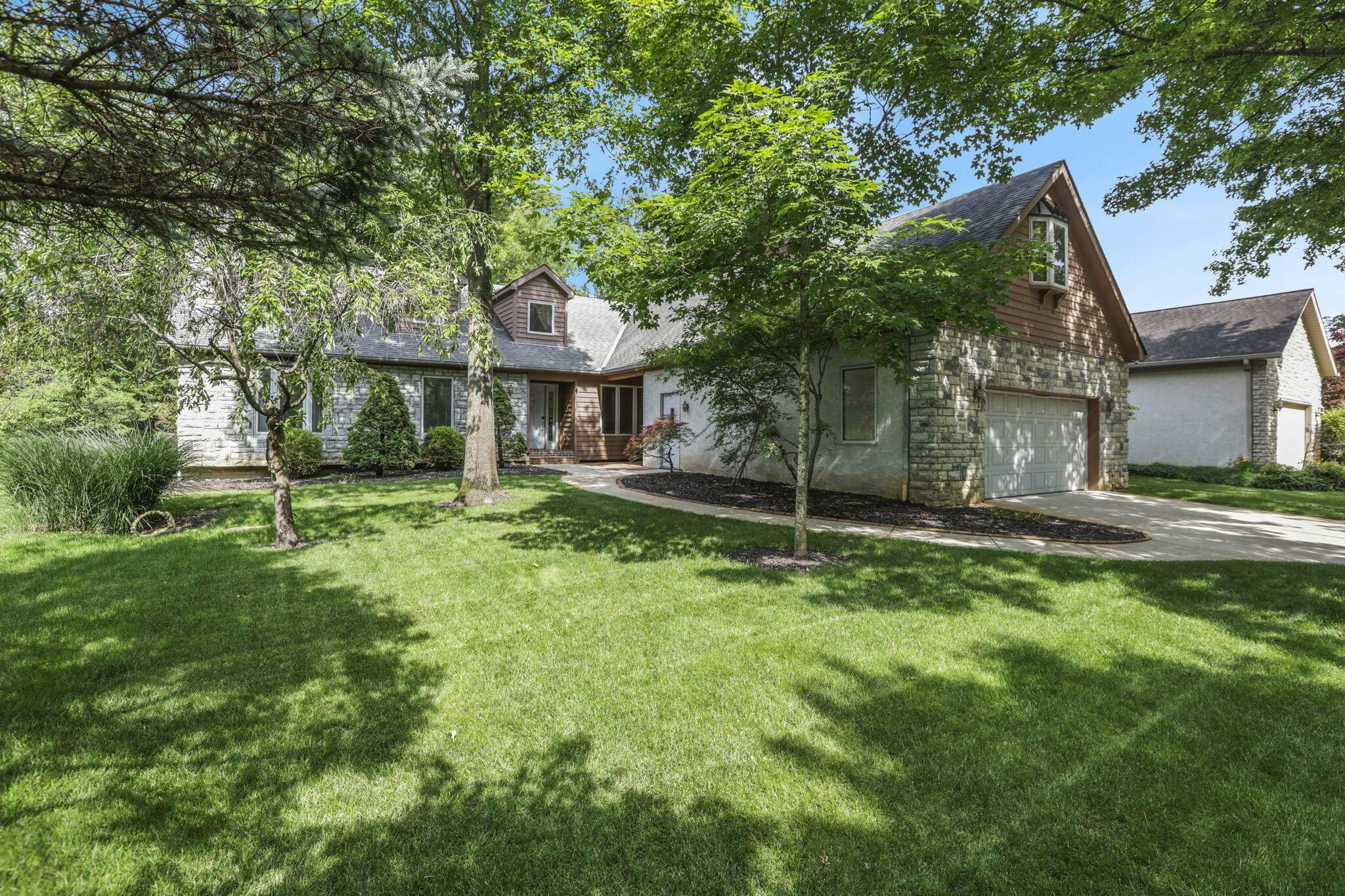 516 Woodview Road  Westerville OH 43081 photo