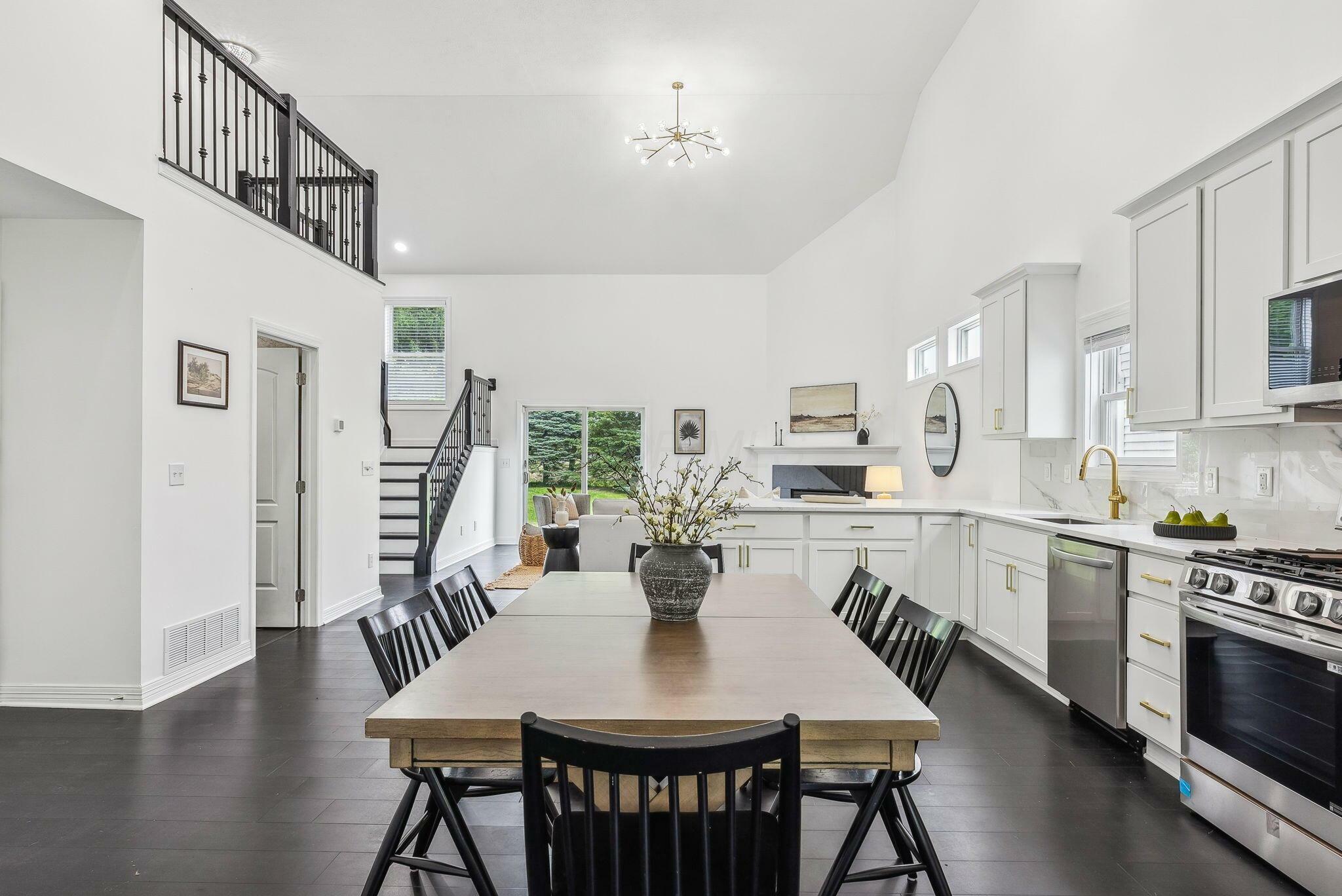 Property Photo: 34 Gold Meadow Drive OH 43035