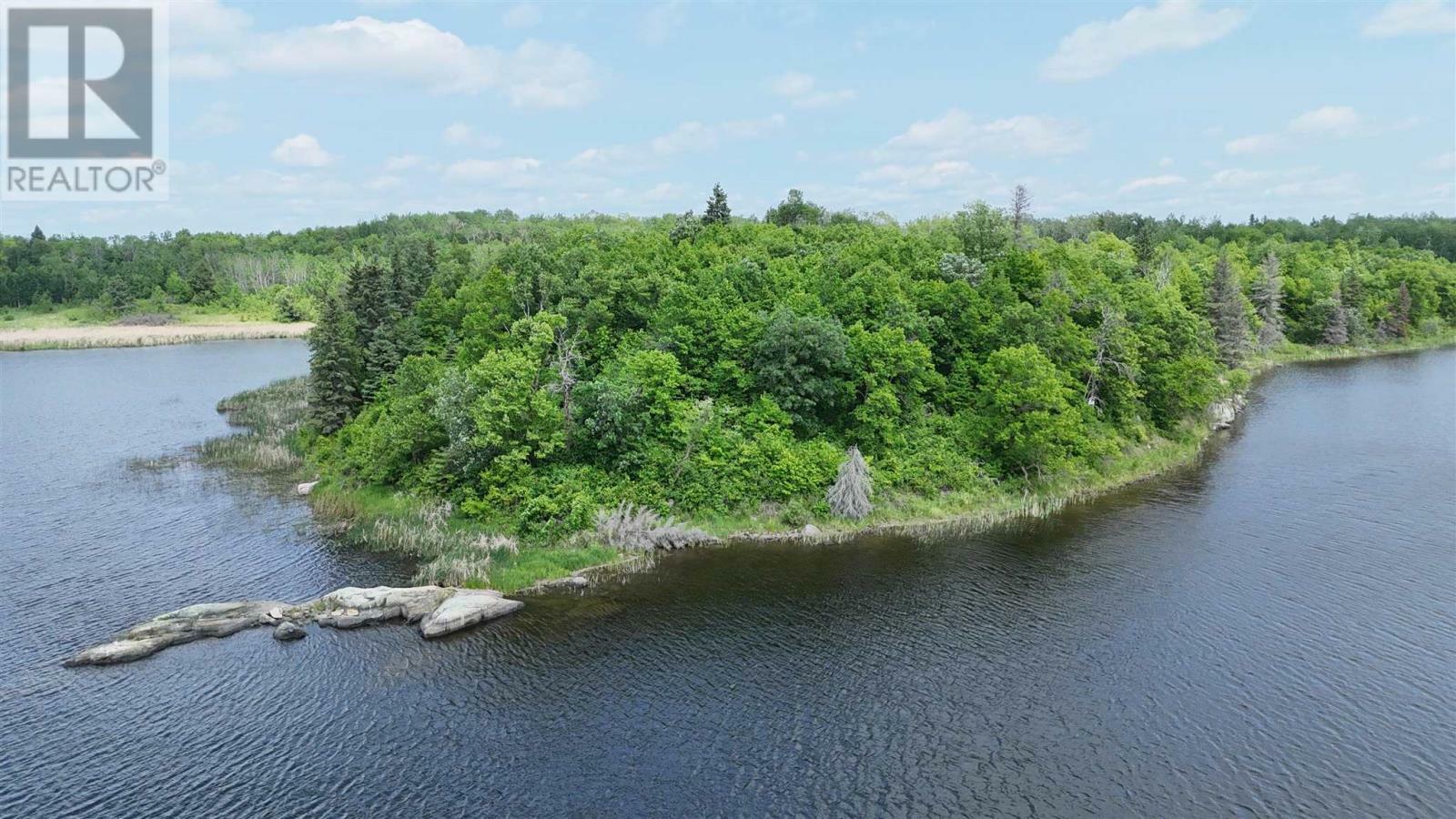 Property Photo:  16 Big Narrows Lake Of The Woods  ON P0X 1C0 