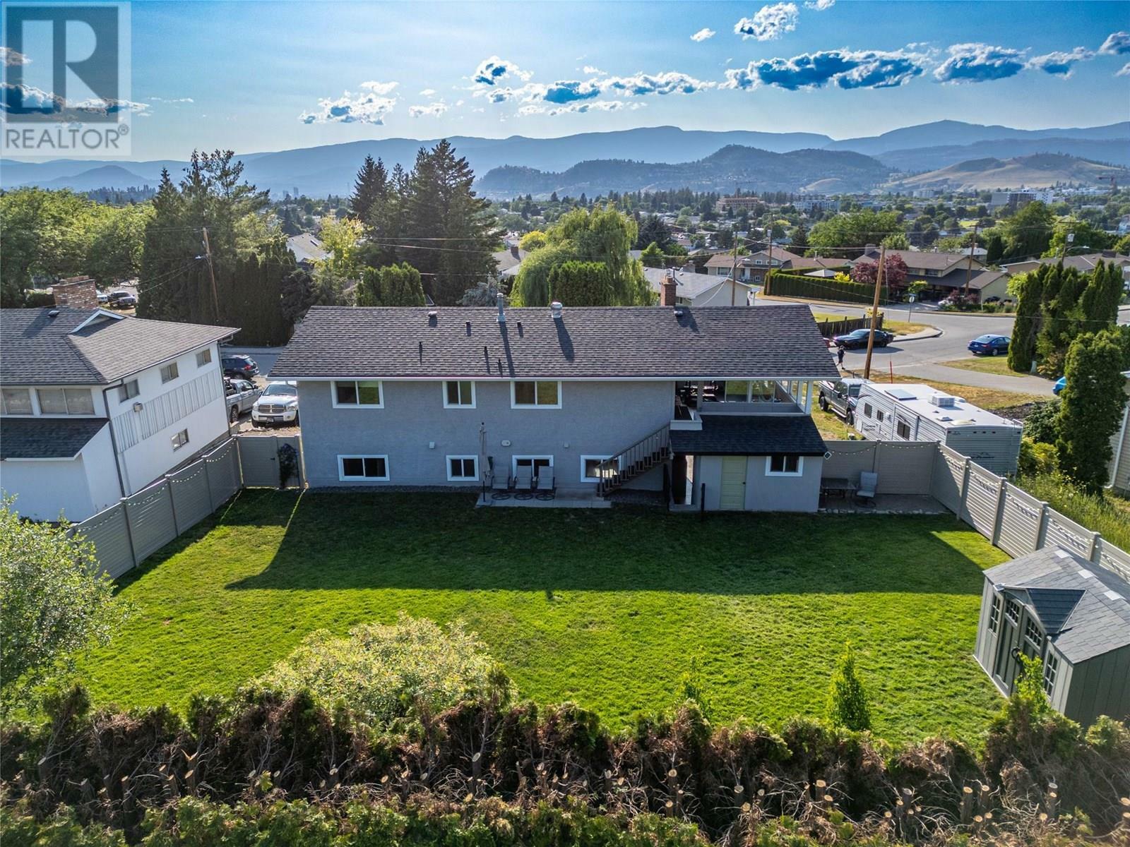 Property Photo: 565 Eastbourne Road BC V1X 5K7