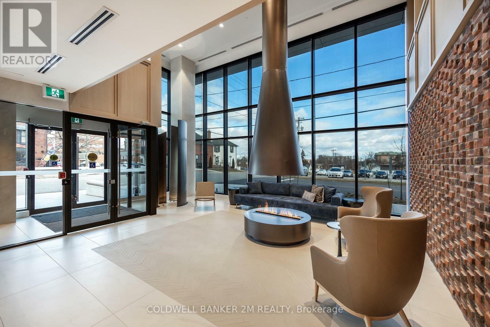 Photo de la propriété: 201 Brock Street 311 ON L1N 4K2