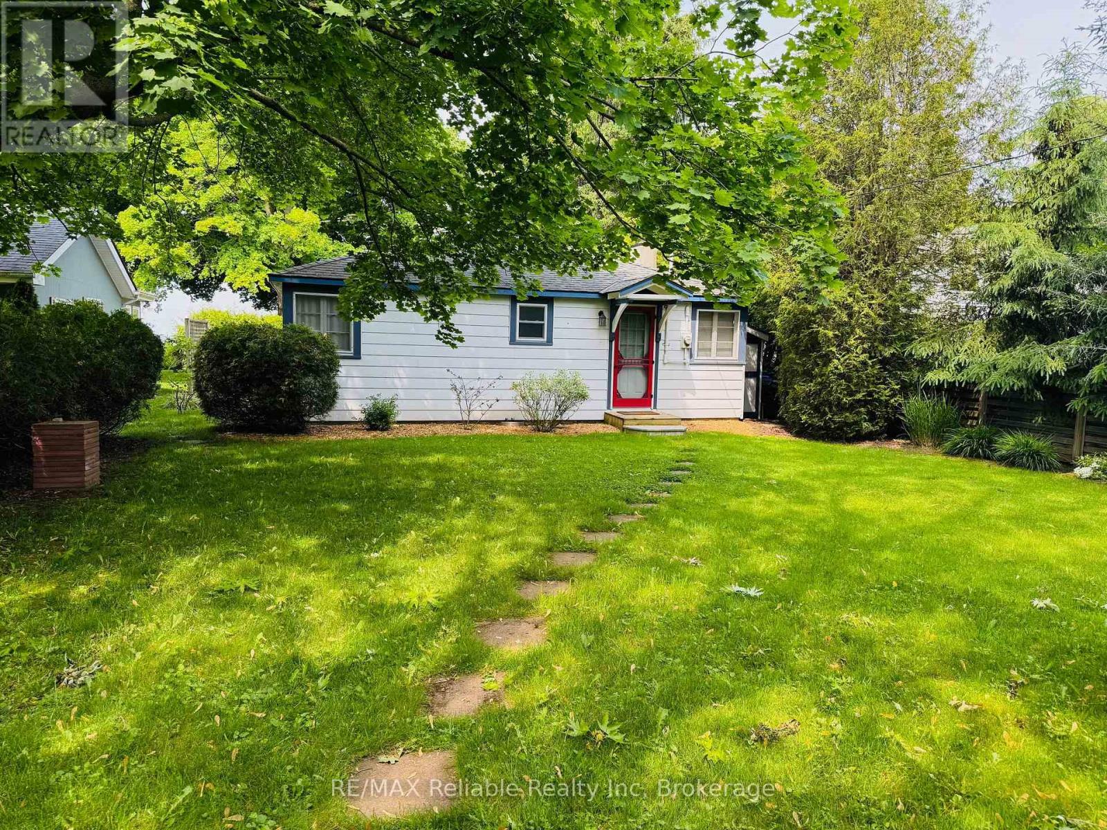 Property Photo: 75547 Elliot Street ON N0M 1G0