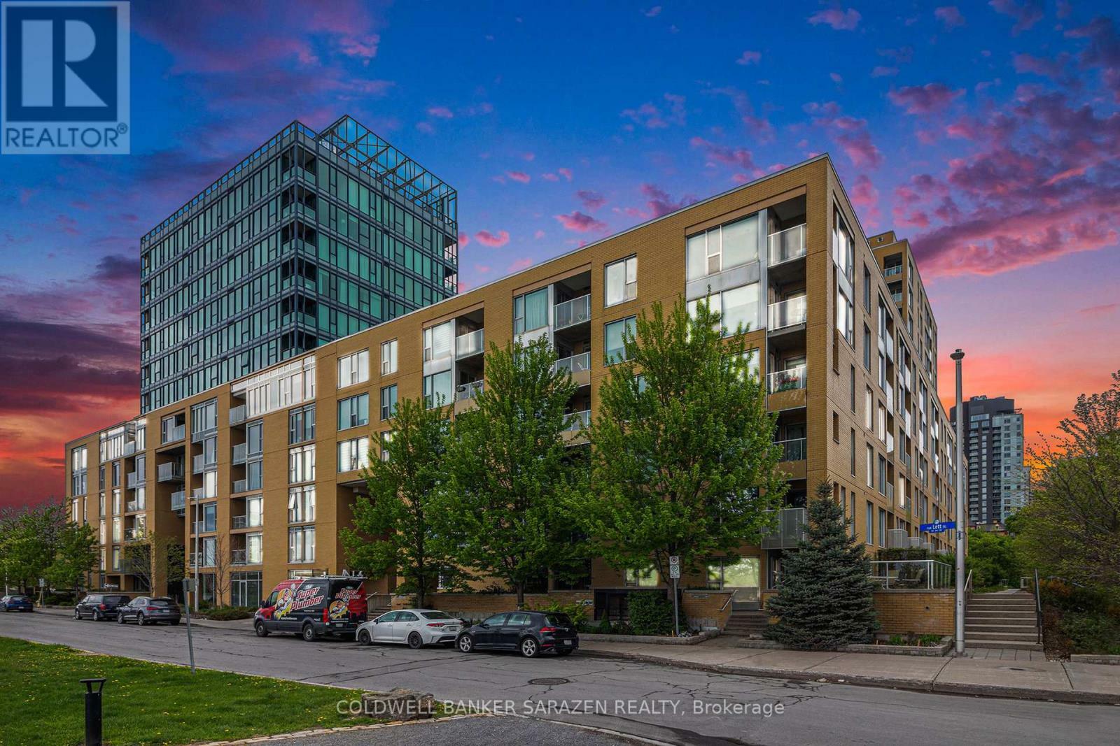 Property Photo:  250 Lett Street 1301  ON K1R 0A8 