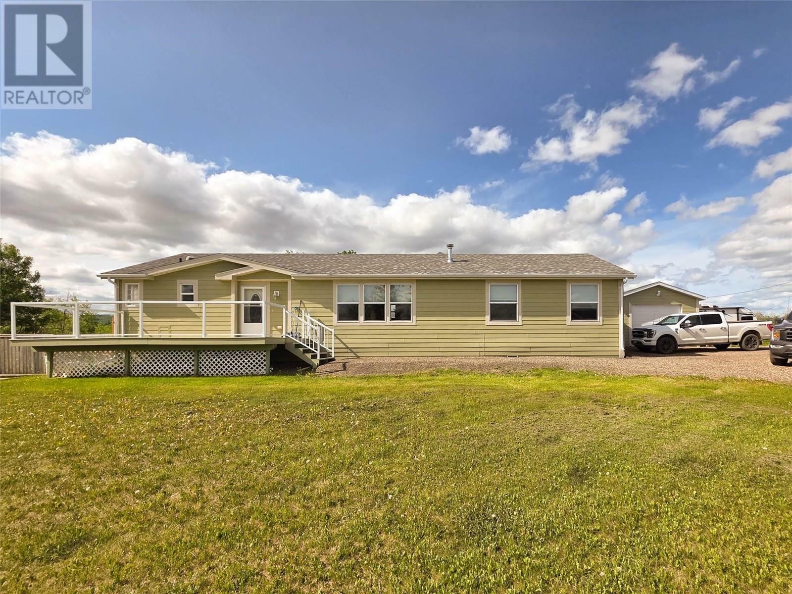 4811 Bissette Drive  Pouce Coupe BC V0C 2C0 photo