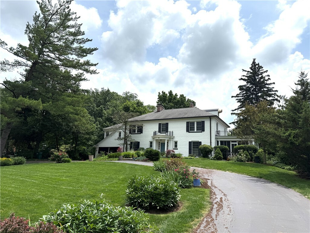 Property Photo:  4 Powers Lane Place  IL 62522 