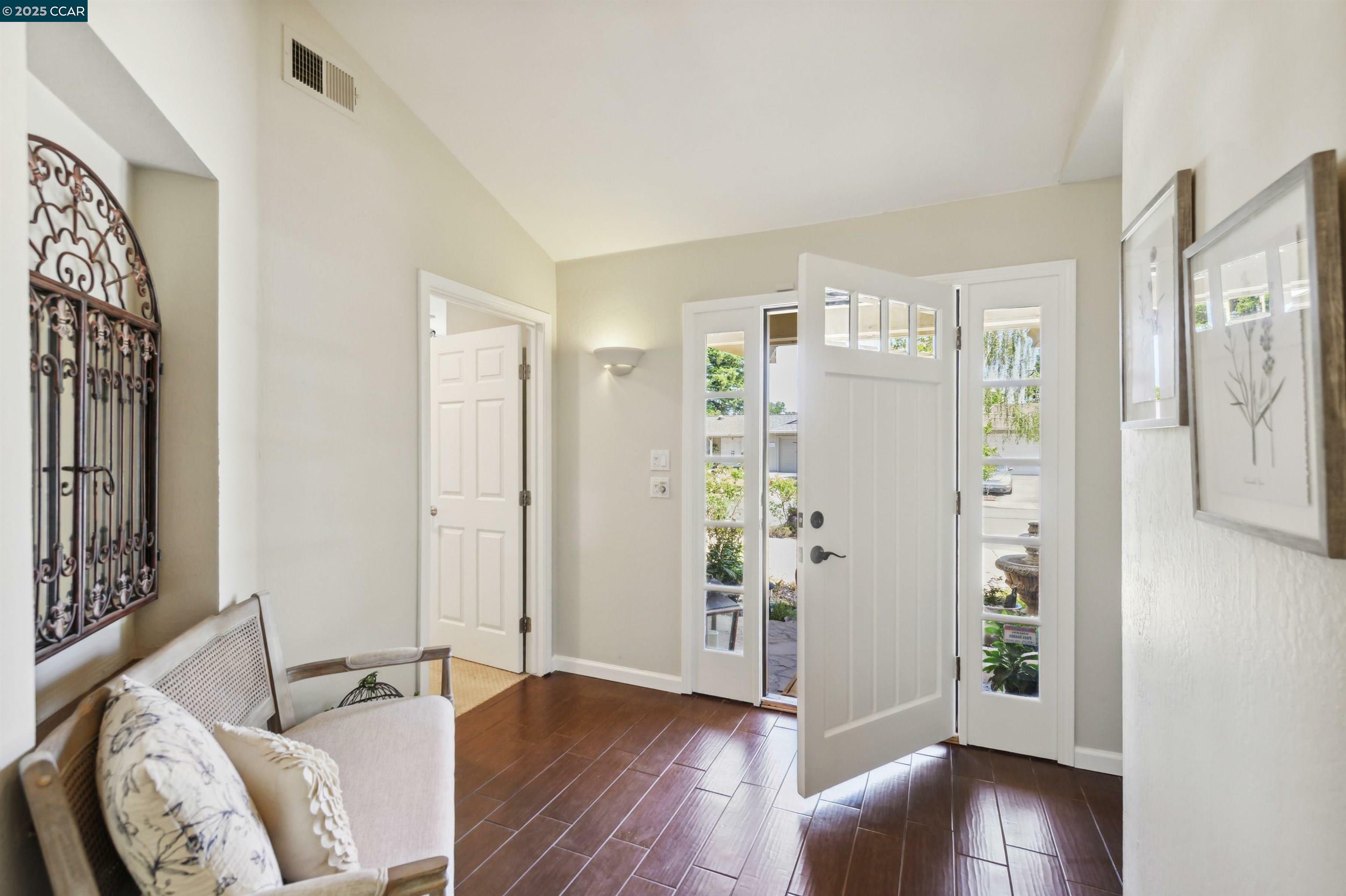 Property Photo:  2837 Aptos Way  CA 94583 