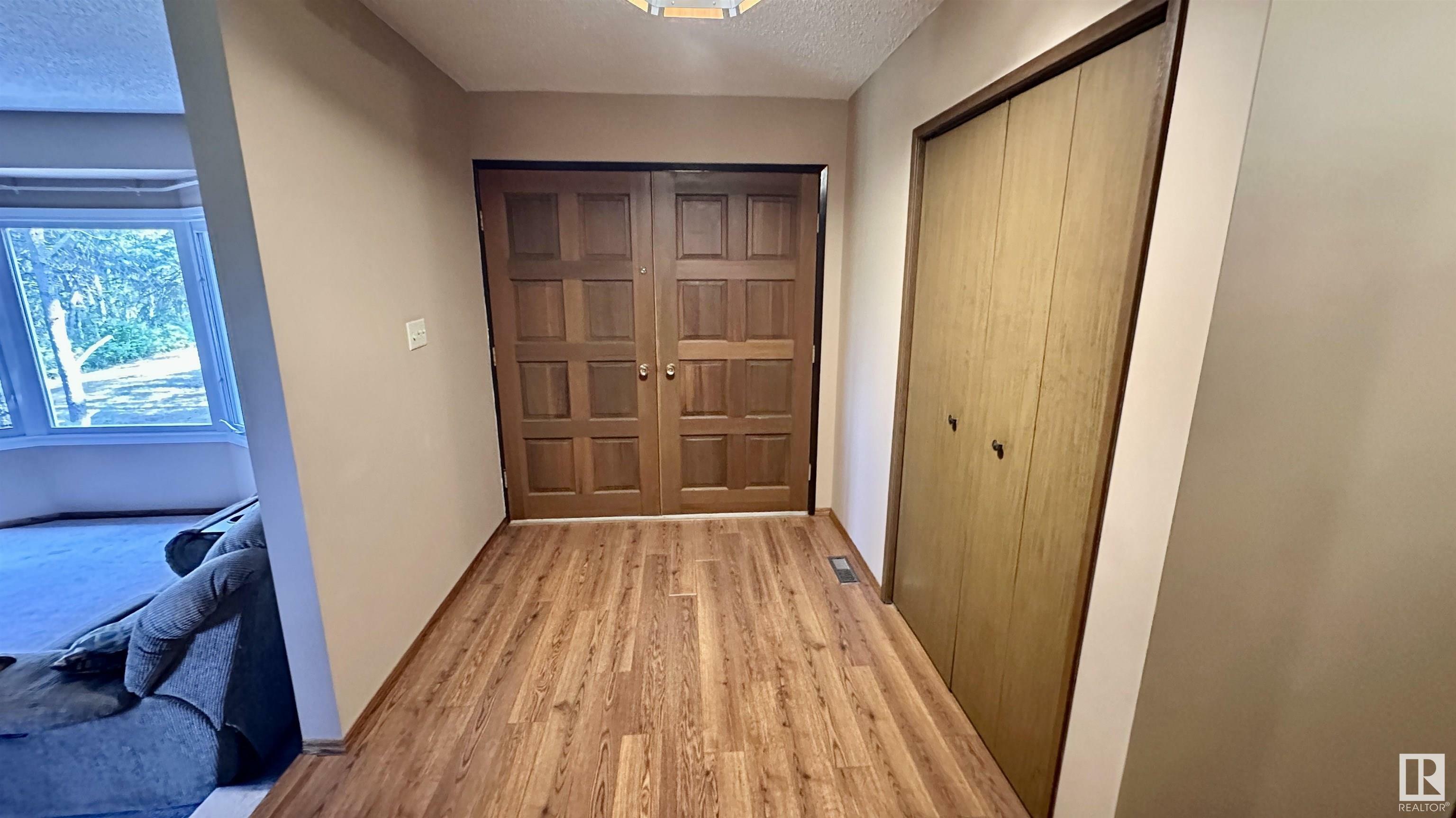 Property Photo: 50448 Rge Road 221 450 AB T0B 3M2