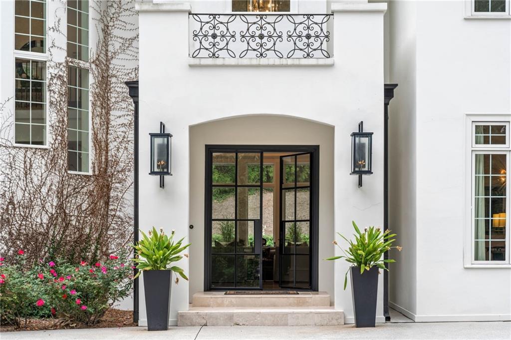 Property Photo:  3401 Stillhouse Road SE  GA 30339 