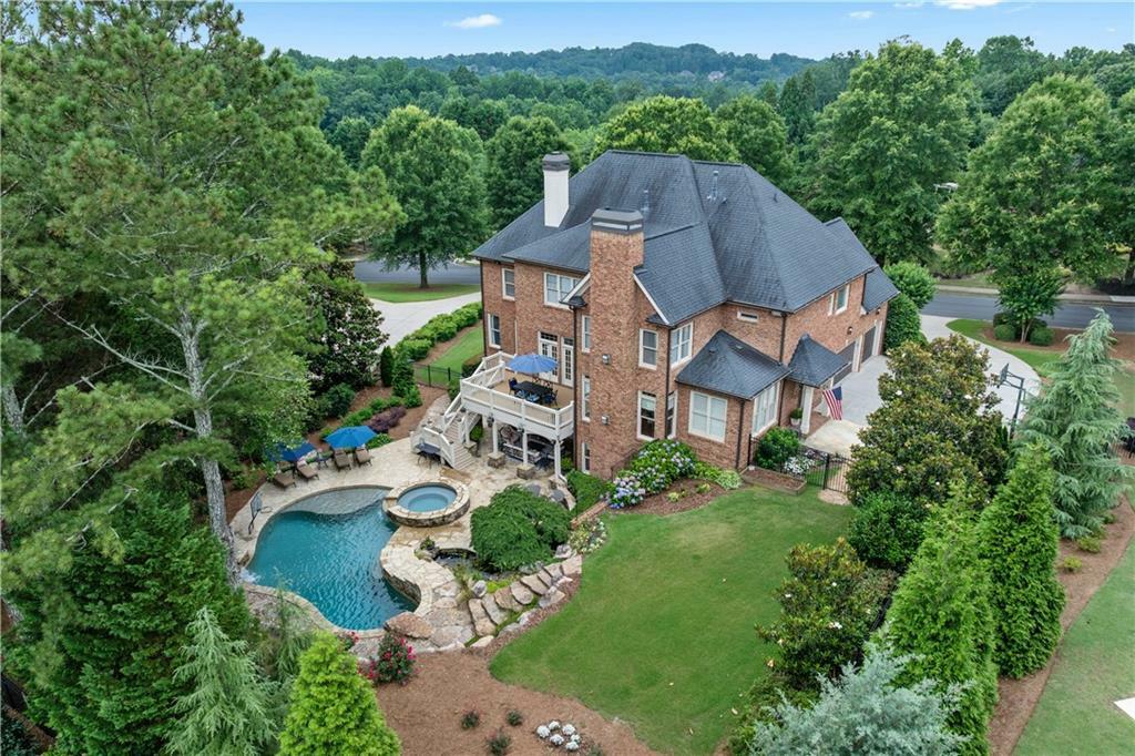 Property Photo: 7025 Windsor Hill Passage GA 30024