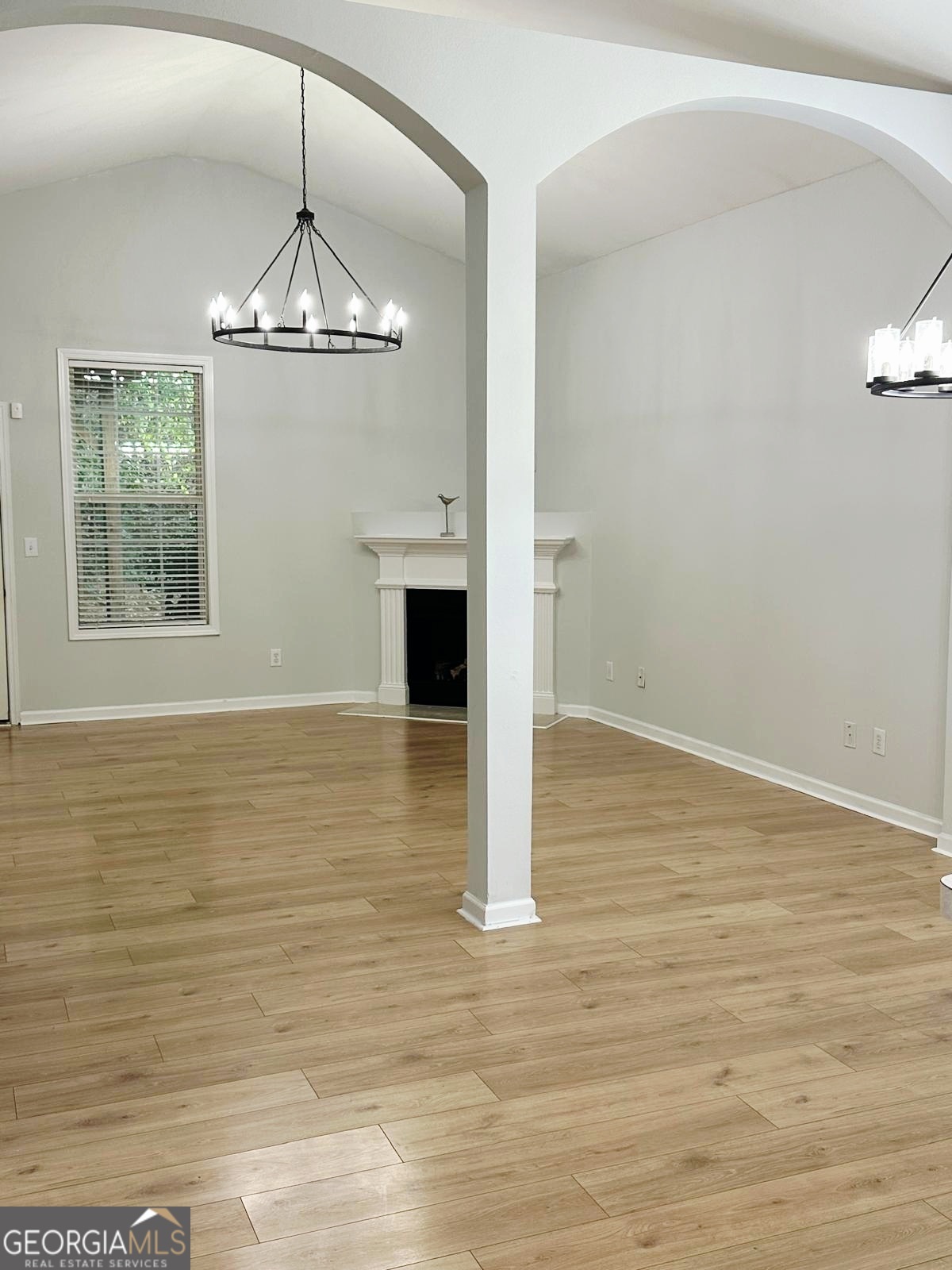 Property Photo: 6834 White Walnut Way GA 30517