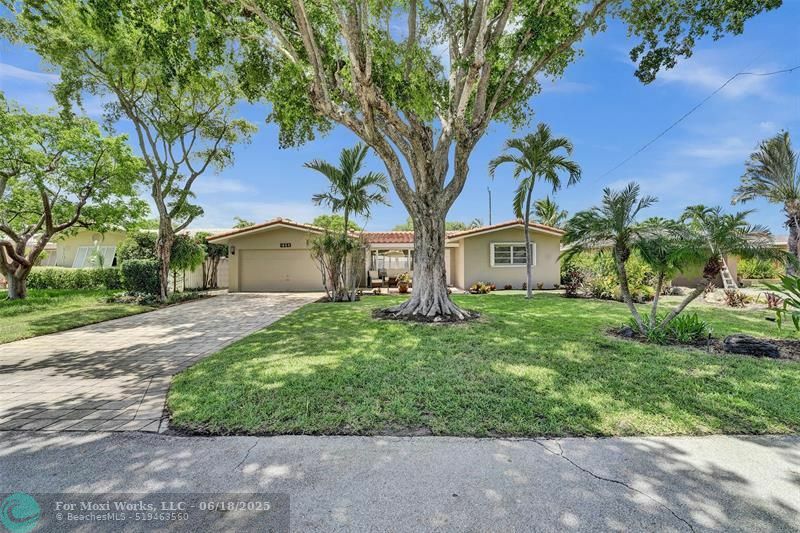 2111 NE 54th Ct  Fort Lauderdale FL 33308 photo