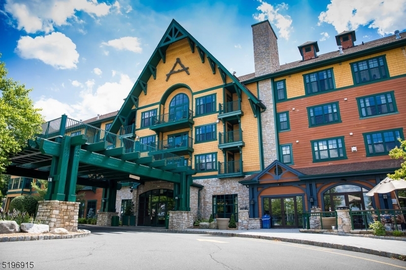 Property Photo: 200 State Rt 94 Unit 222 NJ 07462