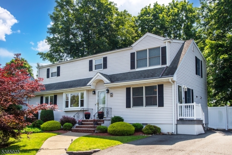 Property Photo: 362 Valley Rd NJ 07470