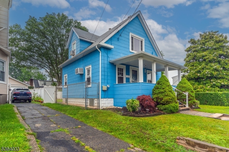 Property Photo: 220 Victory St NJ 07203