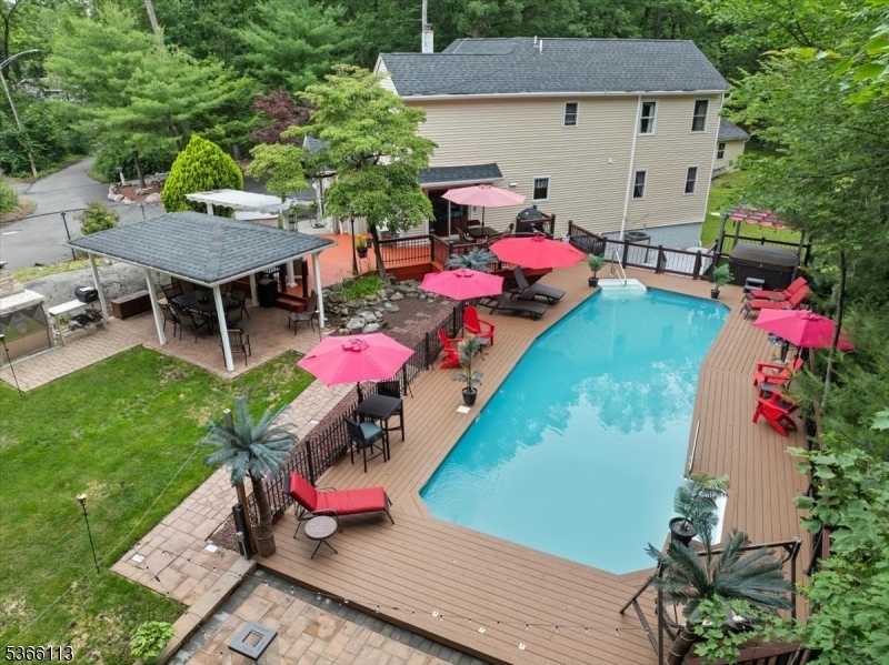 19 Elm St  Wanaque Boro NJ 07420 photo