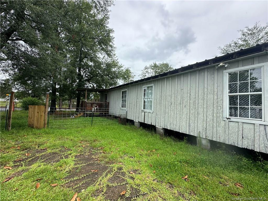 Property Photo: 2511 Jett Street LA 70665