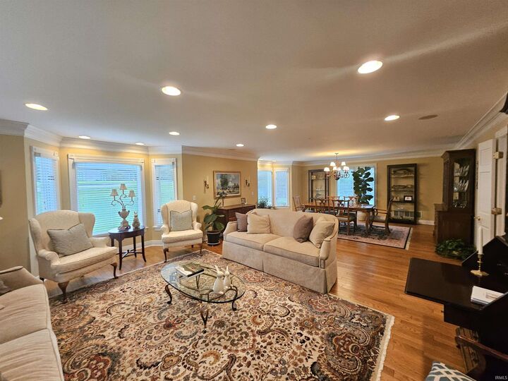 Property Photo:  16 Johnson Place  IN 47714 