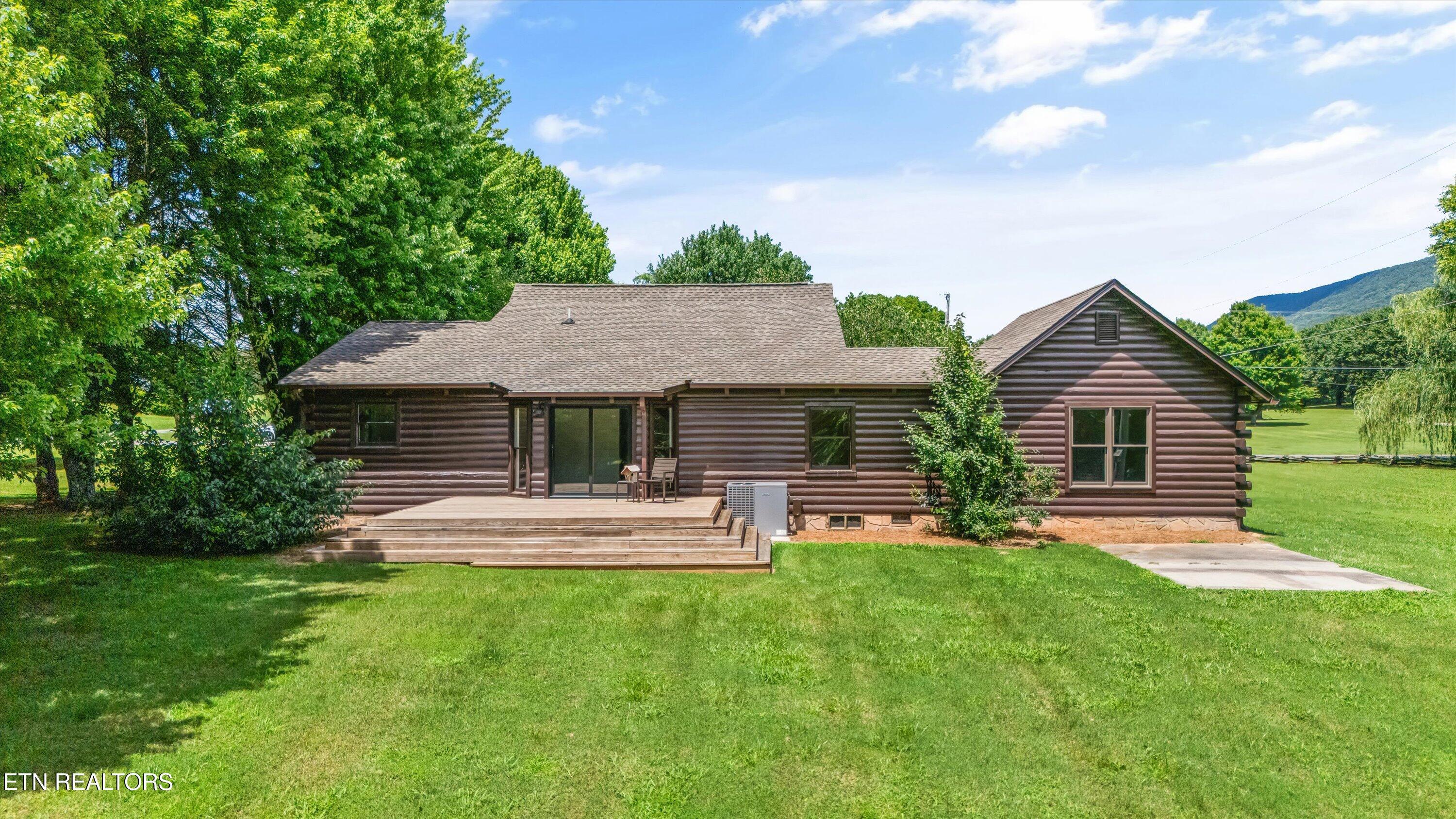 Property Photo: 284 Savannah Shores Drive TN 37325