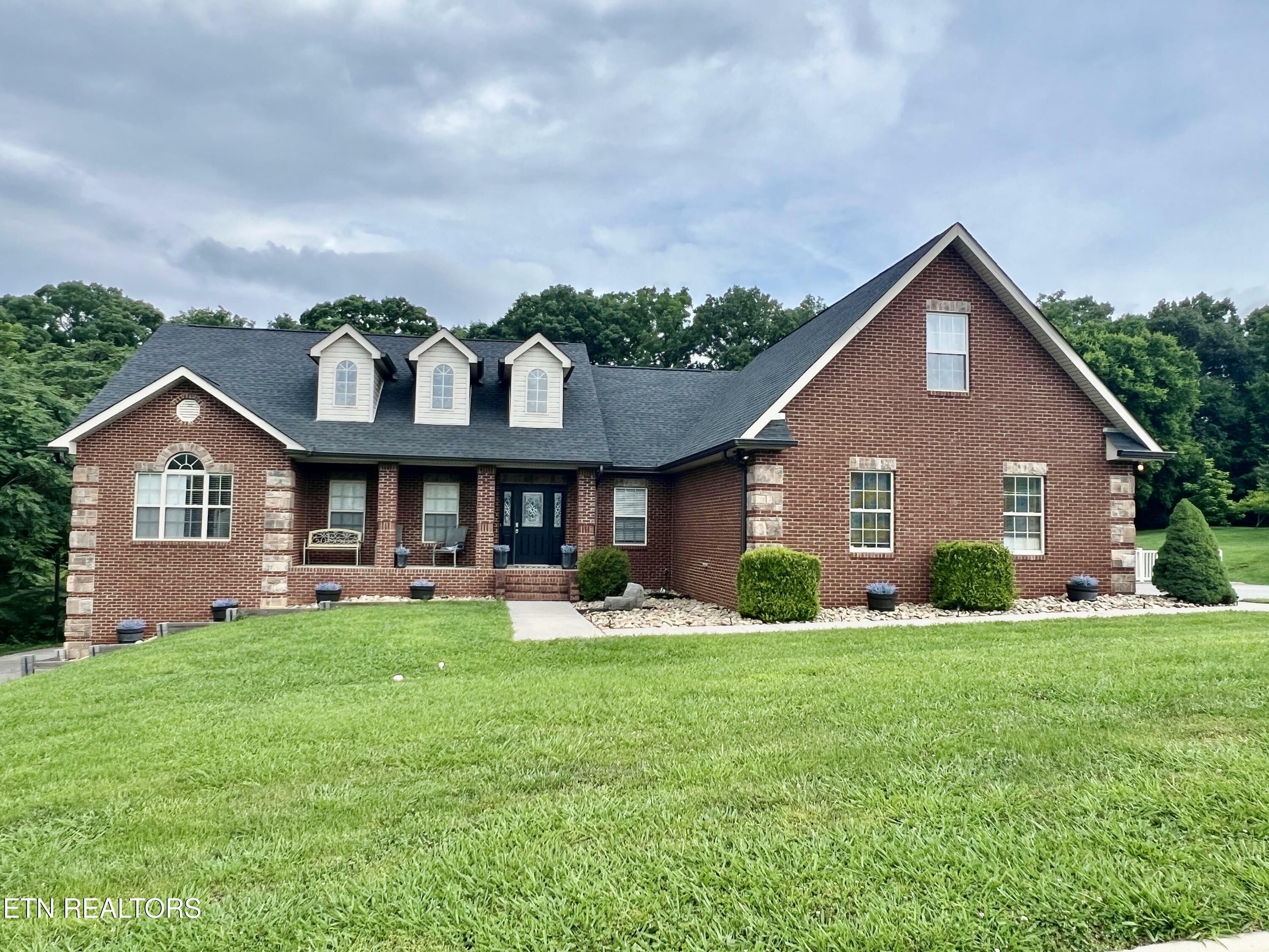 1329 Robert Ridge Rd  Sevierville TN 37862 photo