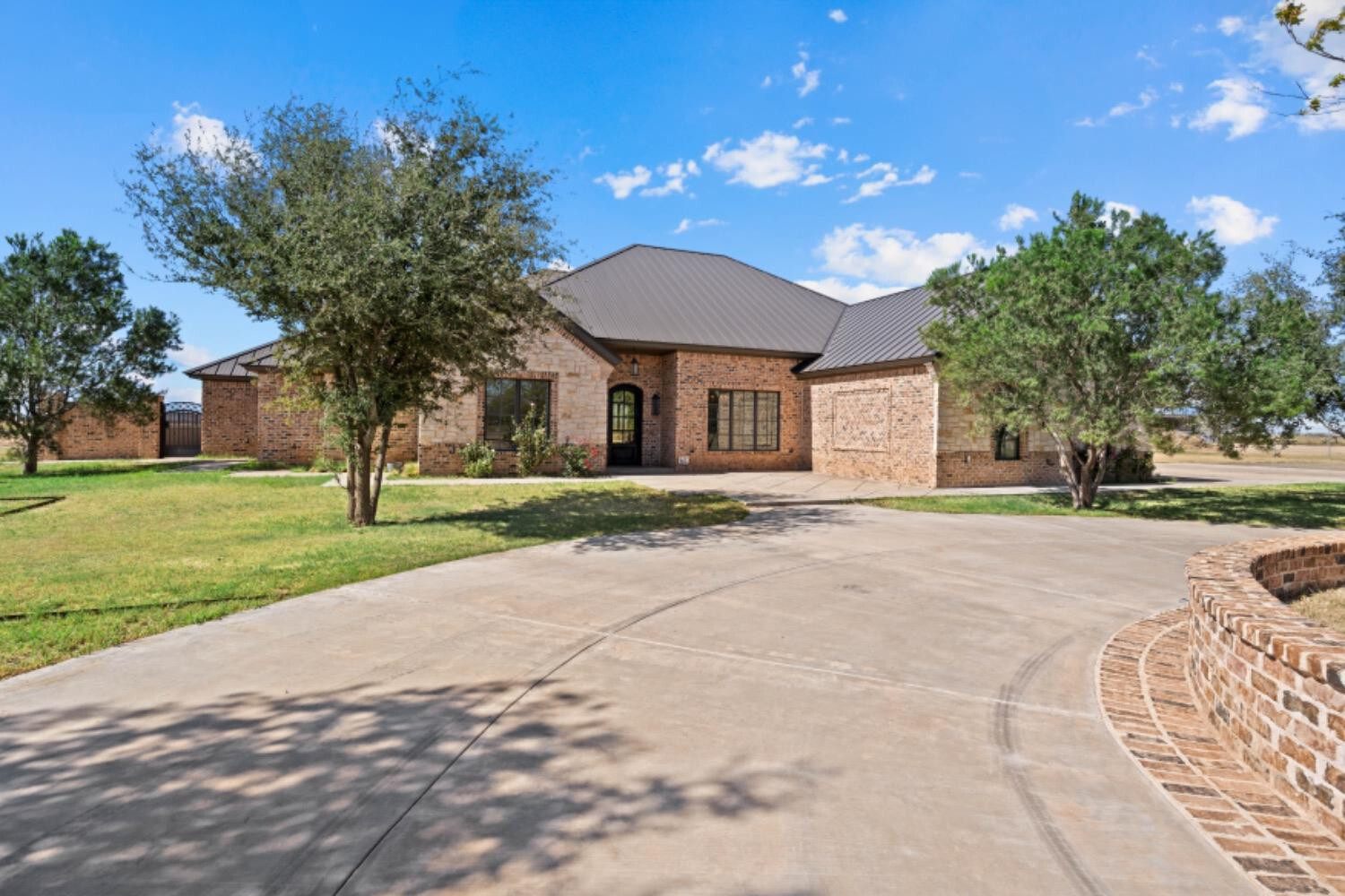 Property Photo: 7901 N County Rd 2140 TX 79415