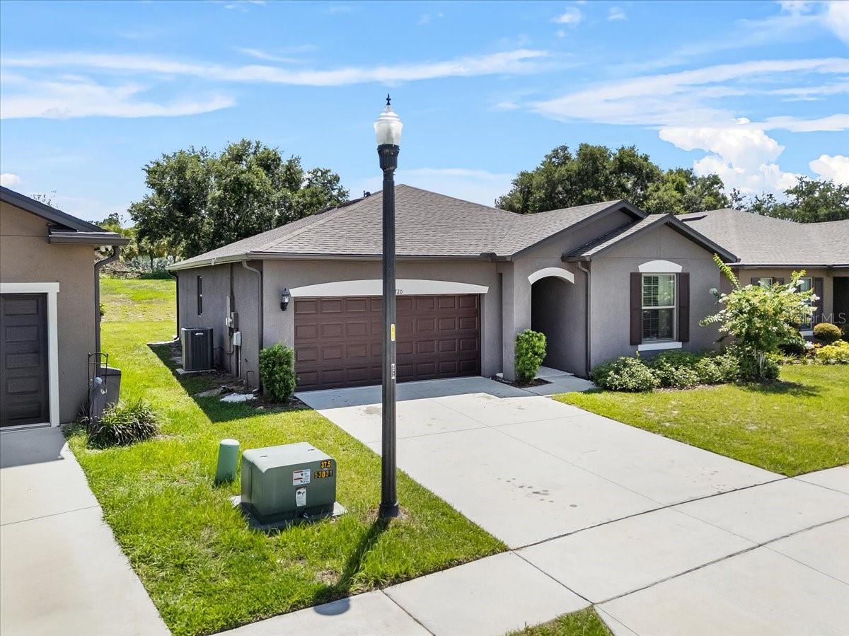 Property Photo:  8720 Micmac Court  FL 33868 