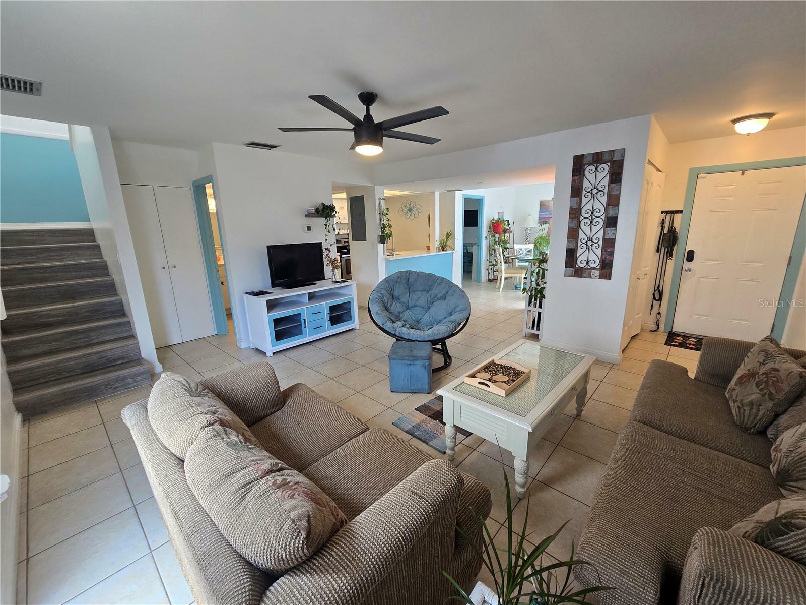 Property Photo: 1115 Longfellow Road 1115 FL 34243