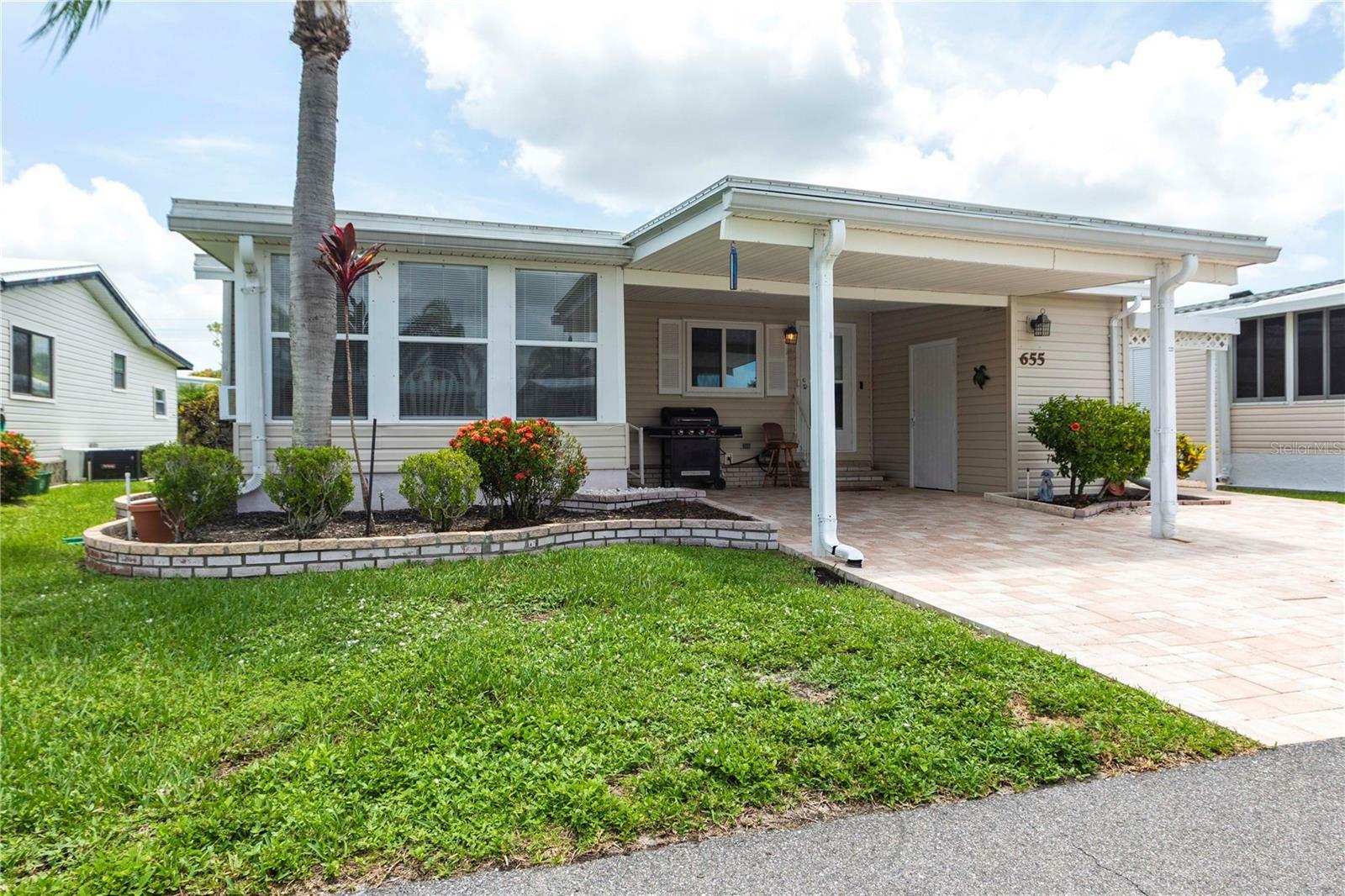 Property Photo: 2100 Kings Highway 655 FL 33980