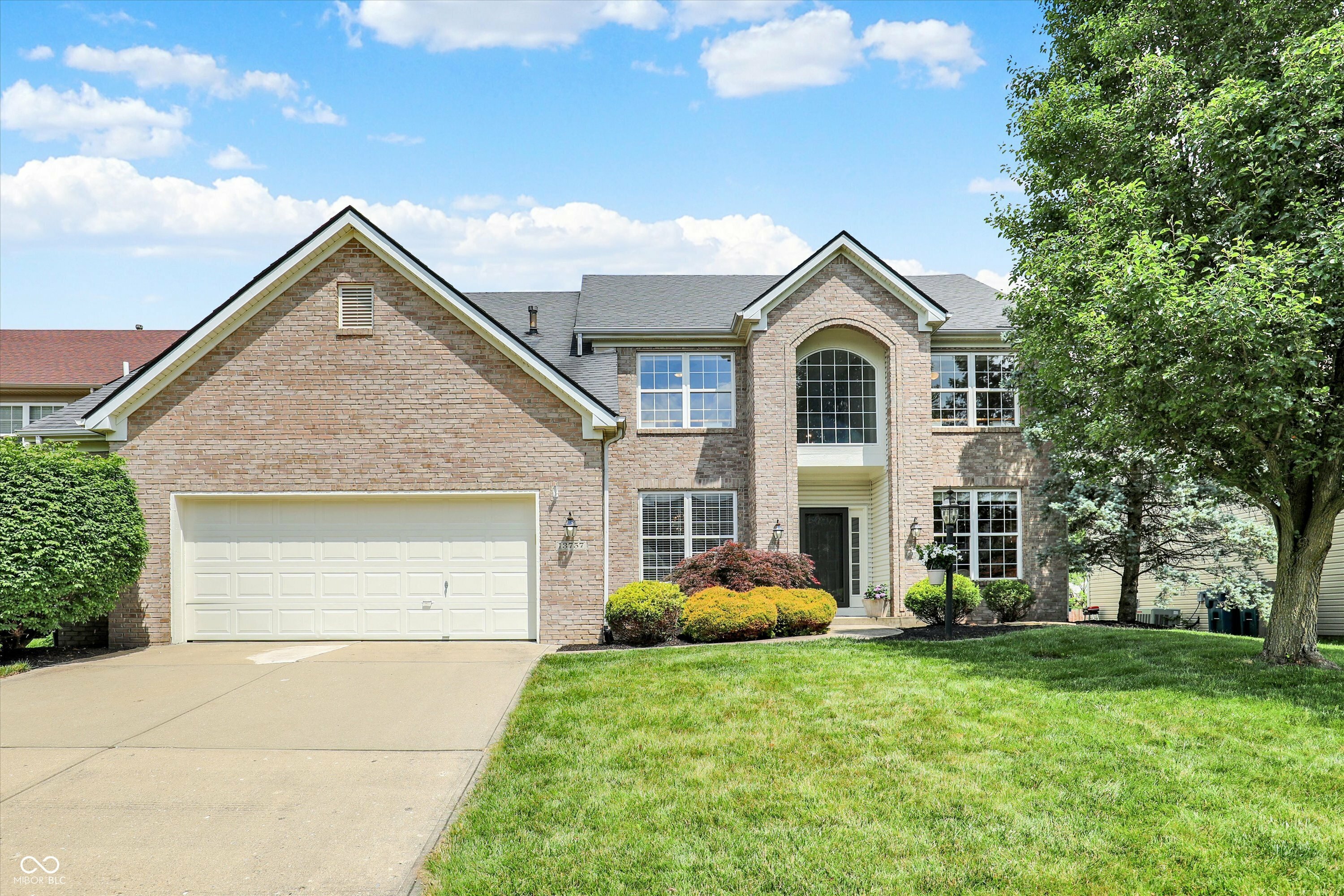 Property Photo: 13757 Flintridge Pass IN 46033