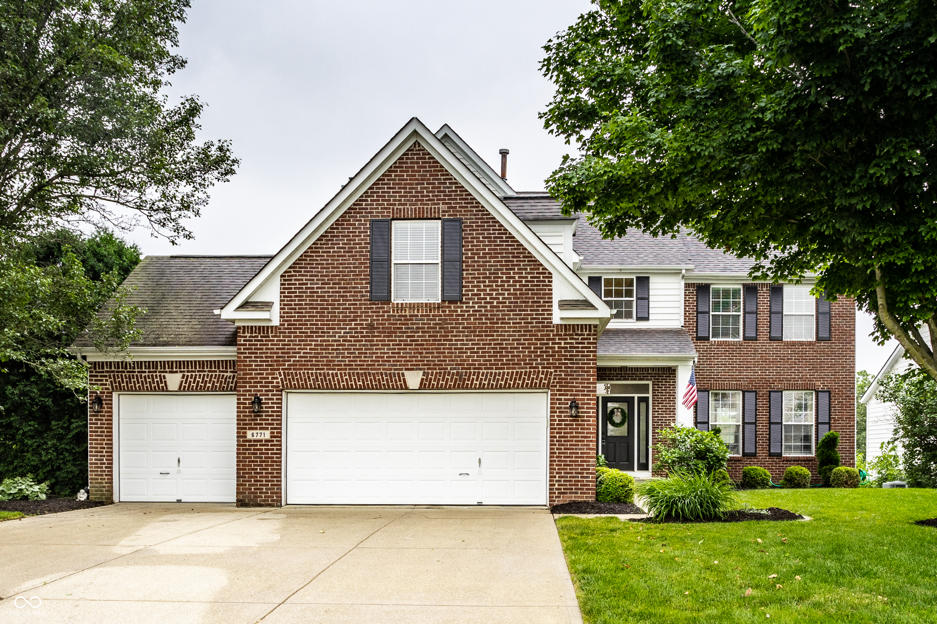 6771 Woodcliff Circle  Zionsville IN 46077 photo