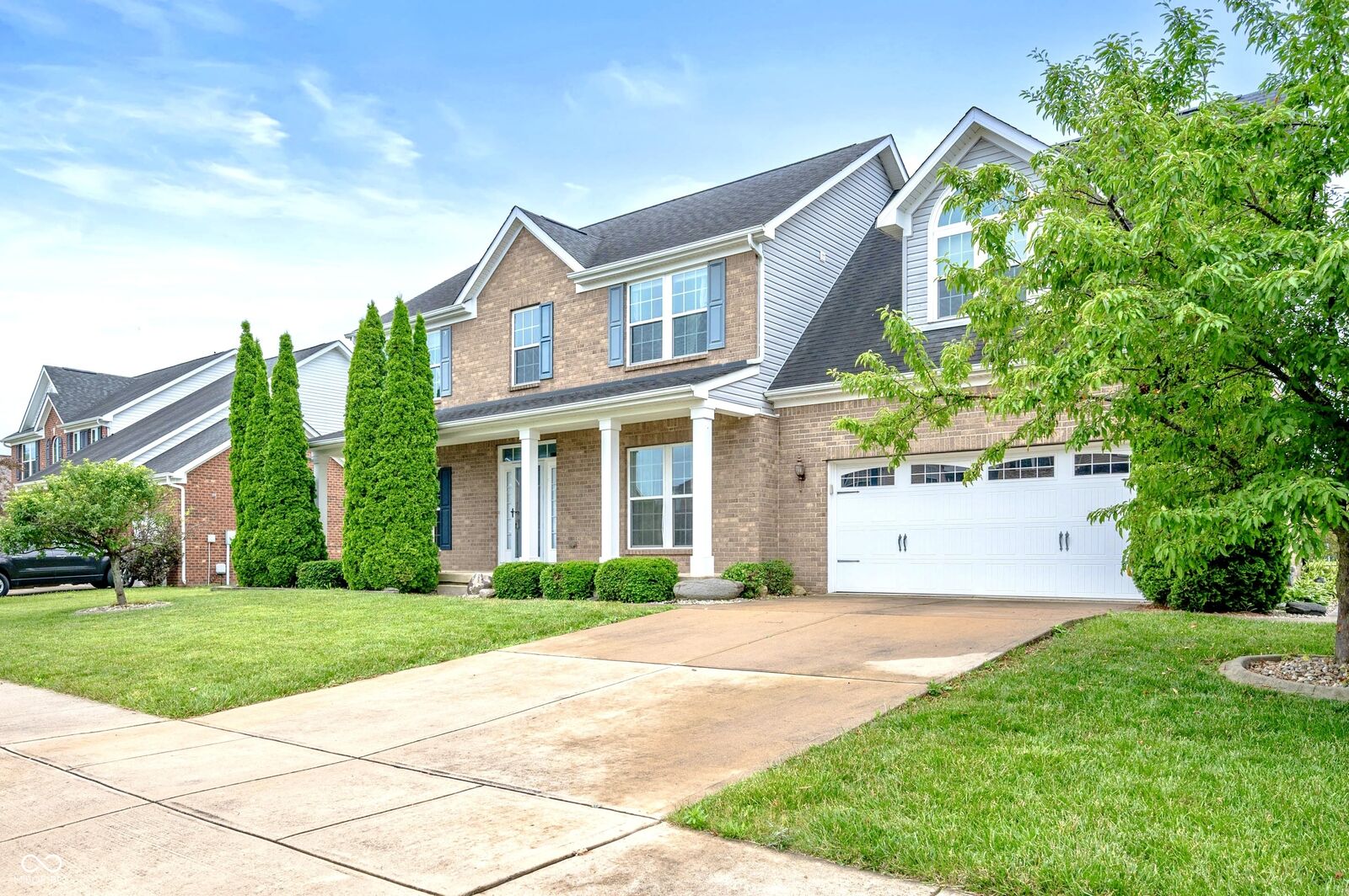Property Photo: 1143 Hampton Drive IN 46143