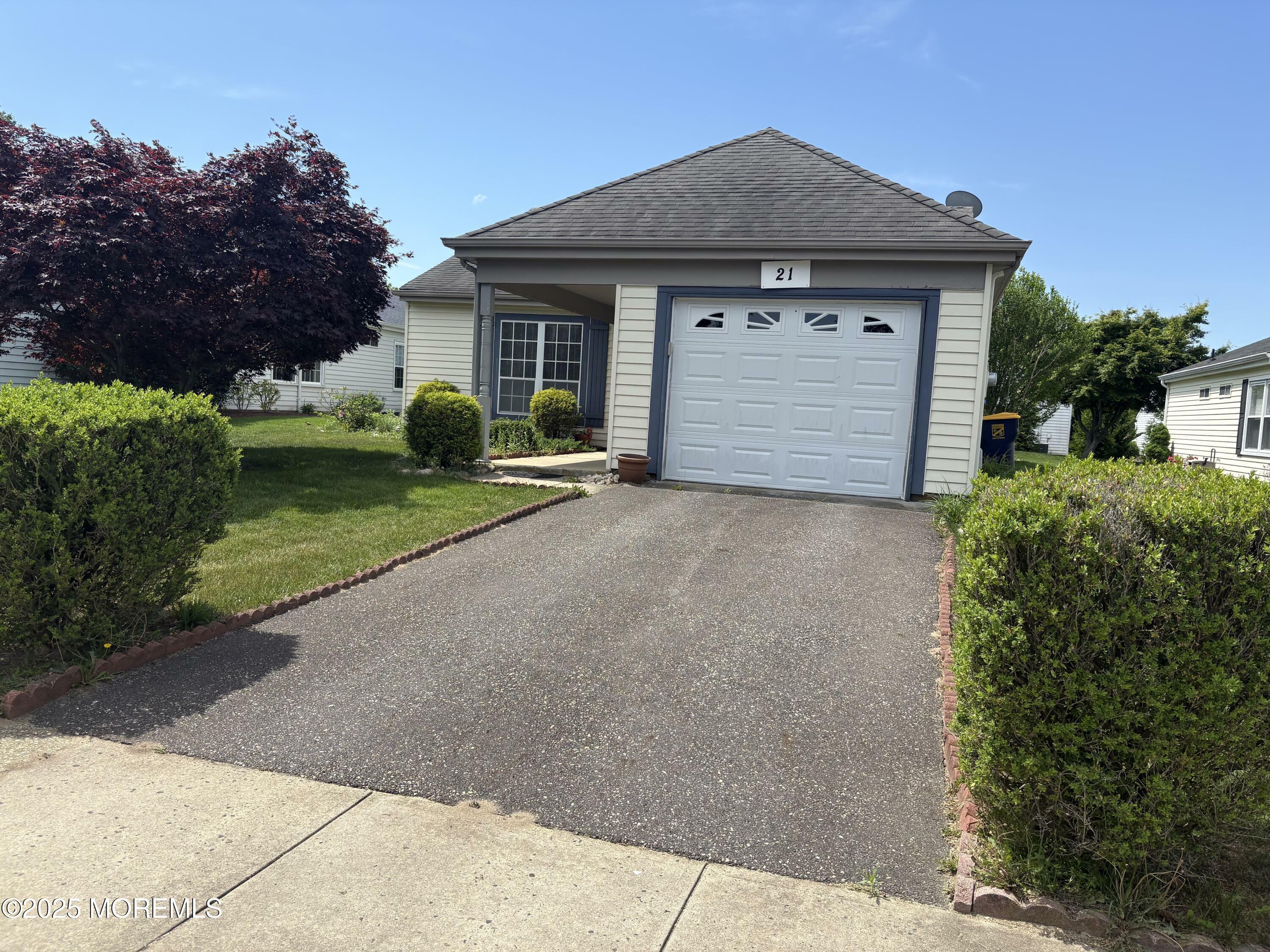 Property Photo:  21 Newbury Row  NJ 08759 