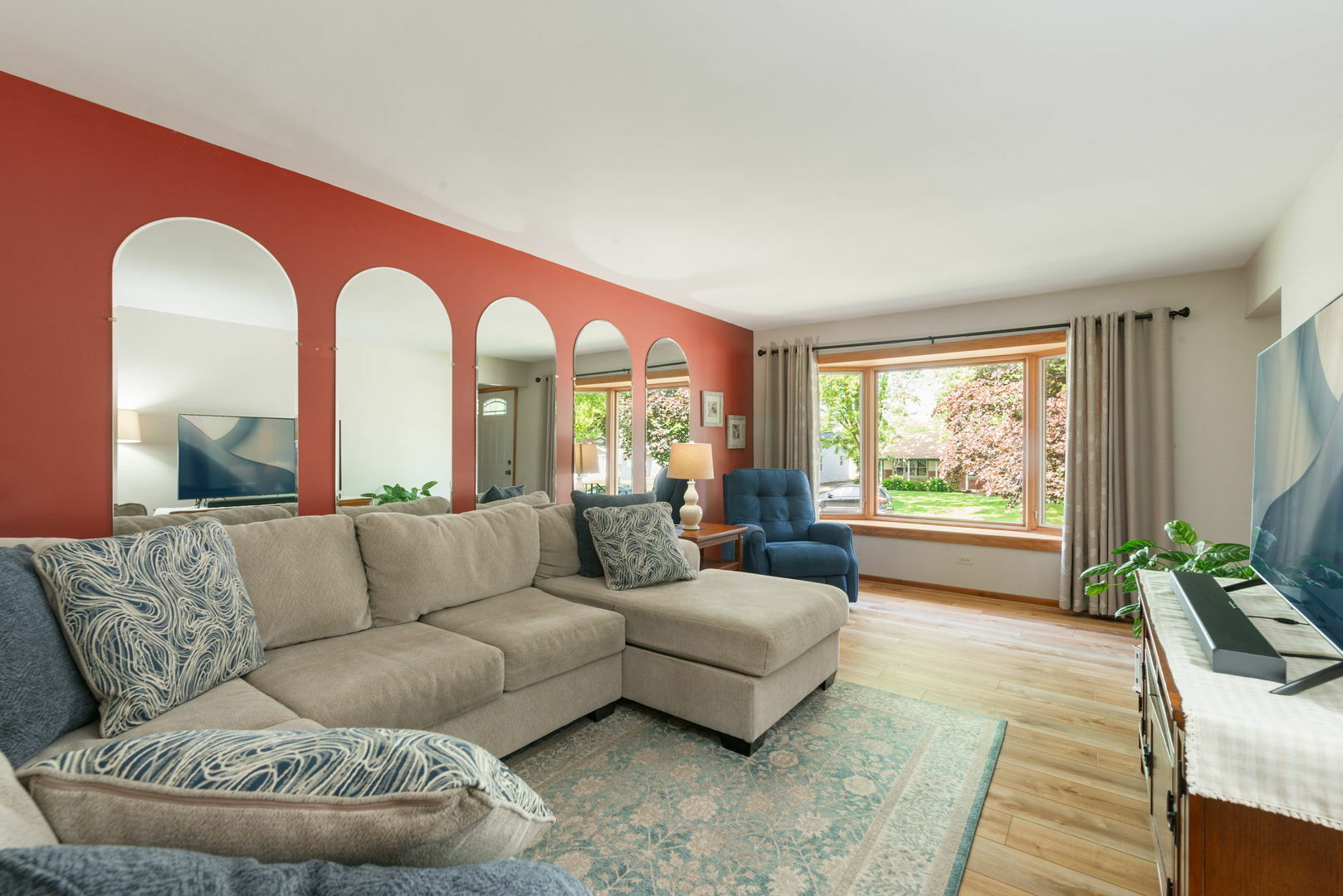 Property Photo: 14437 Kostner Avenue IL 60445