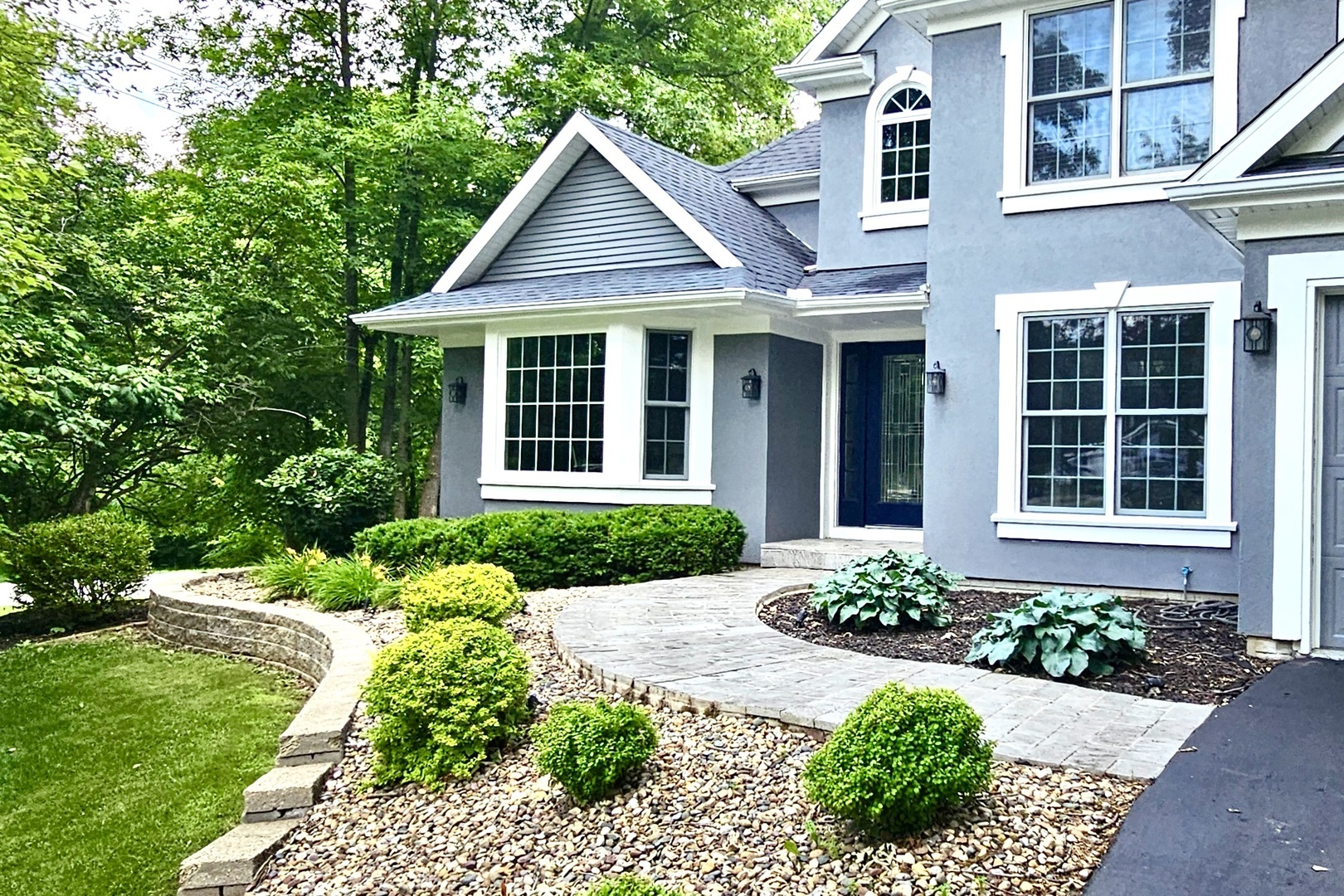 Property Photo:  1502 Sweetbriar Drive  IL 61701 