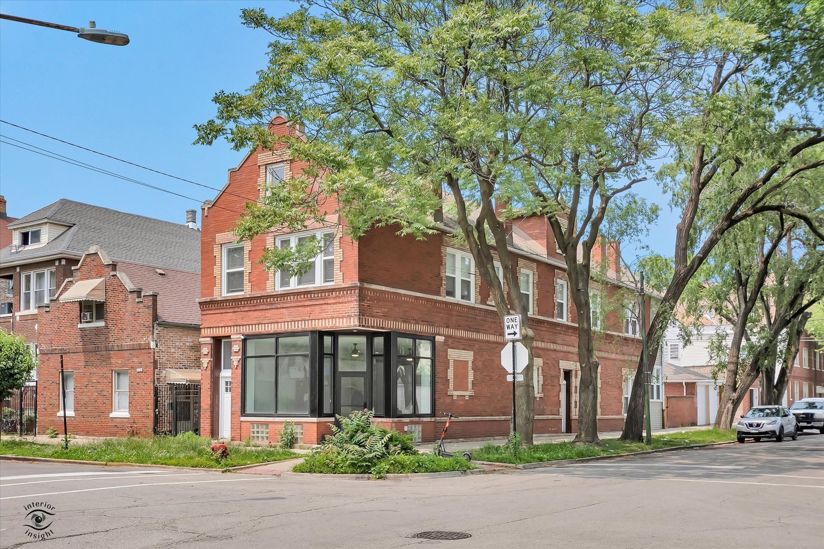 Property Photo: 3000 W 40th Street 2S IL 60632