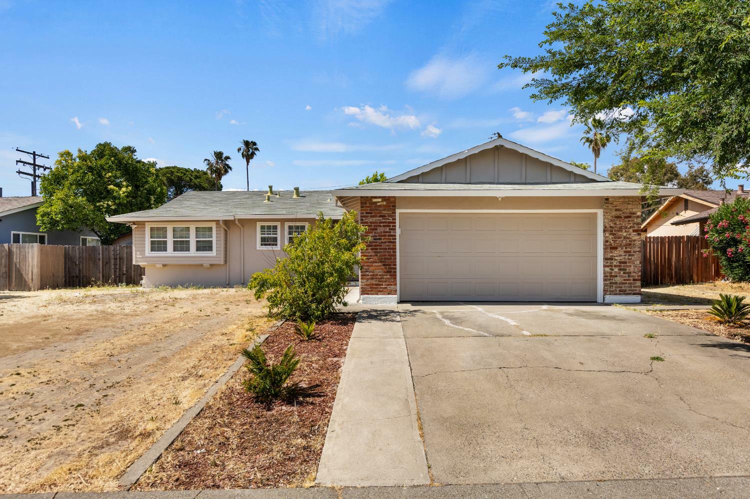 Property Photo: 2327 66th Avenue CA 95822