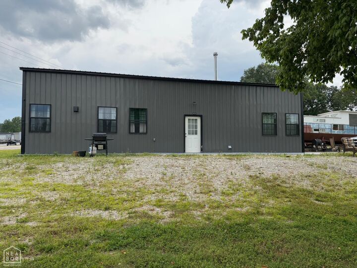 Property Photo: 2052 Central Boulevard AR 72619