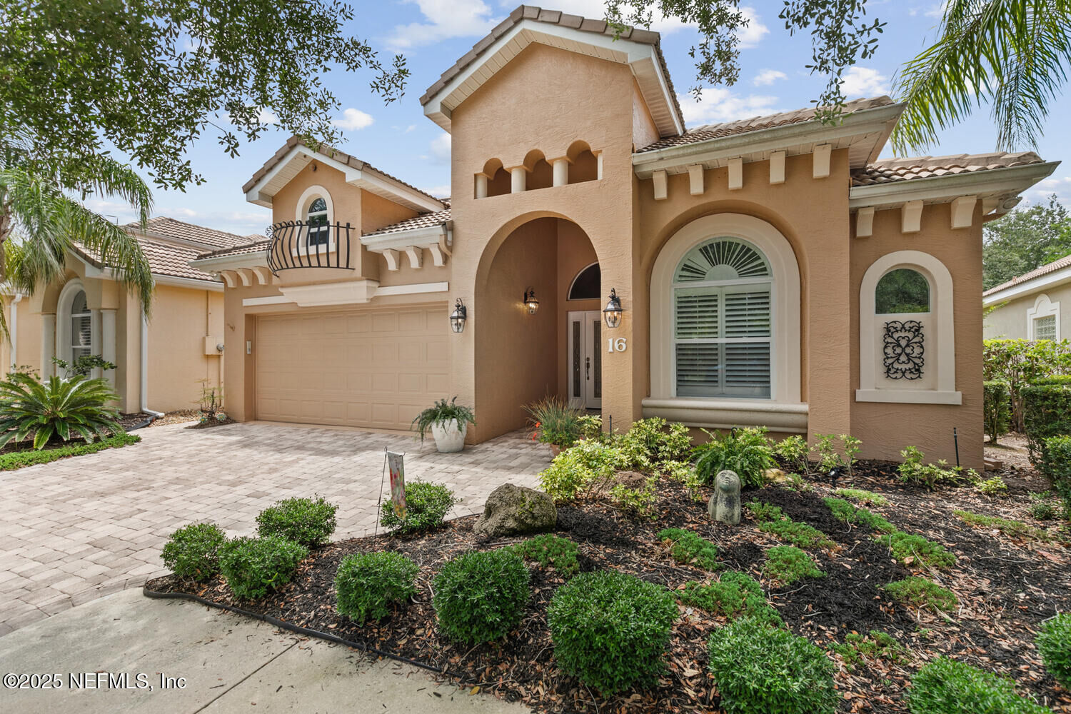 Property Photo:  16 Village View Way  FL 32137 
