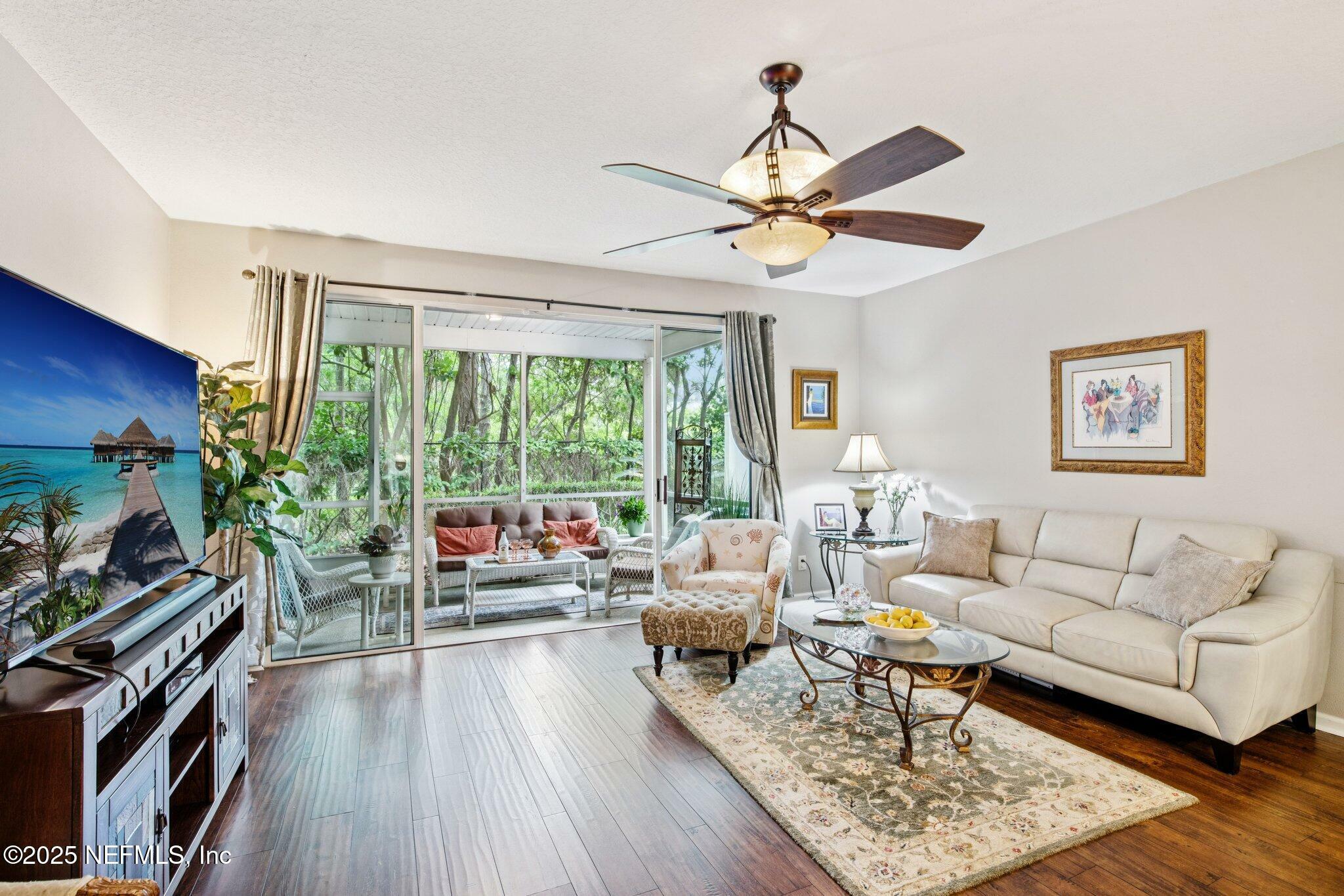 Property Photo: 13301 Stone Pond Drive FL 32224