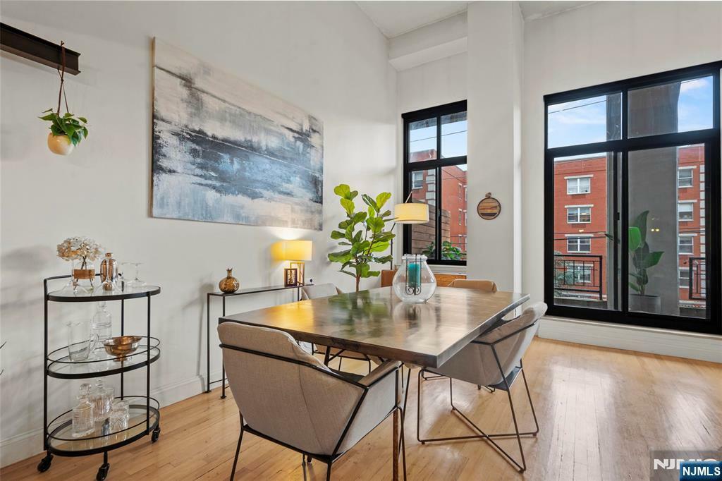 Property Photo:  205 10th Street 307  NJ 07302 