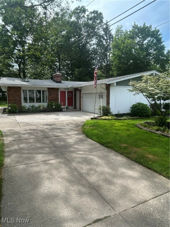 Property Photo: 1758 Kenton Circle OH 44124
