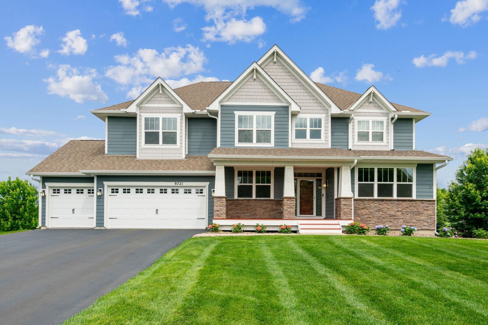 Property Photo:  9721 Emerson Court  MN 55347 