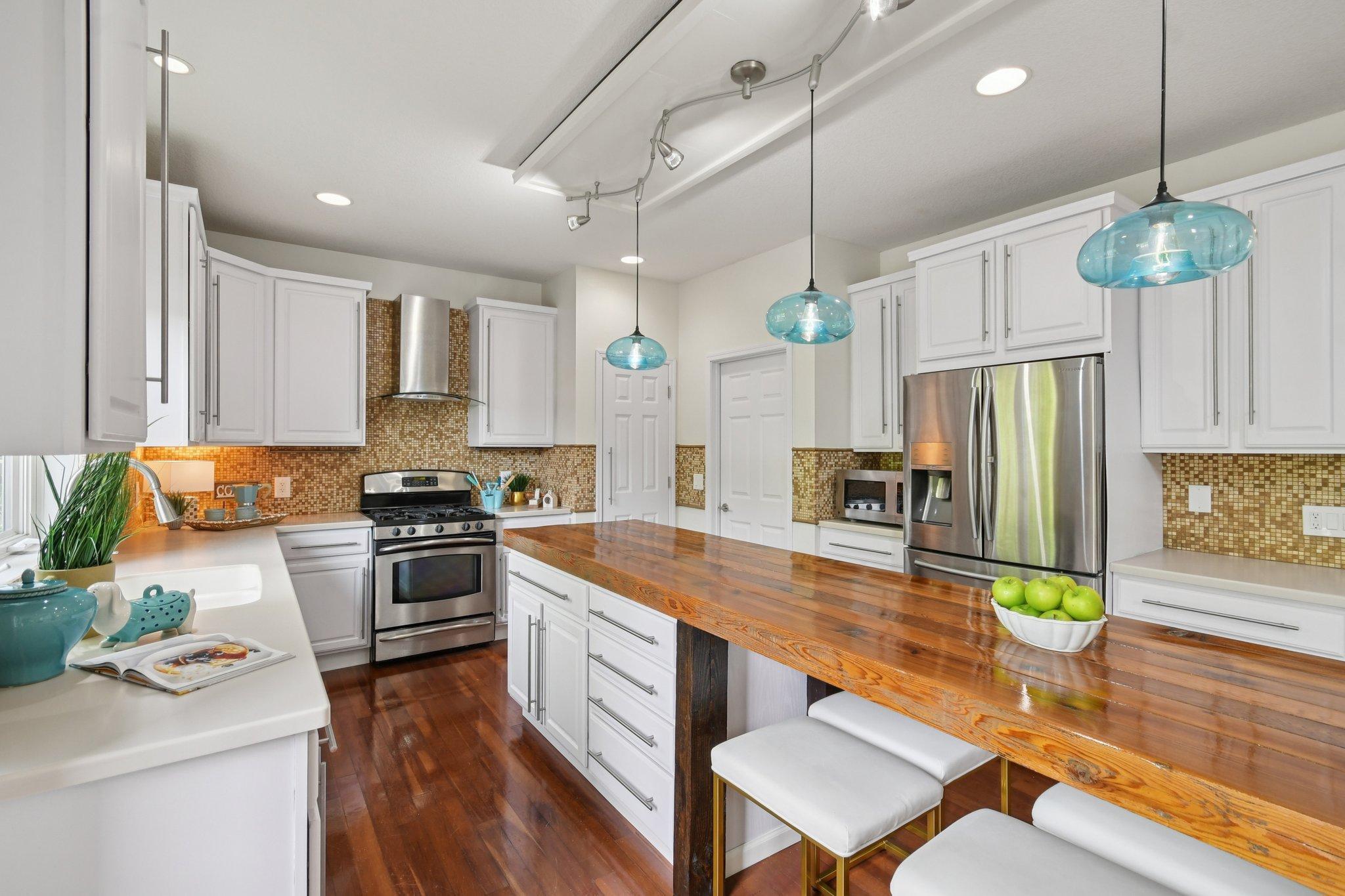 Property Photo:  770 Gannon Way  MN 55386 
