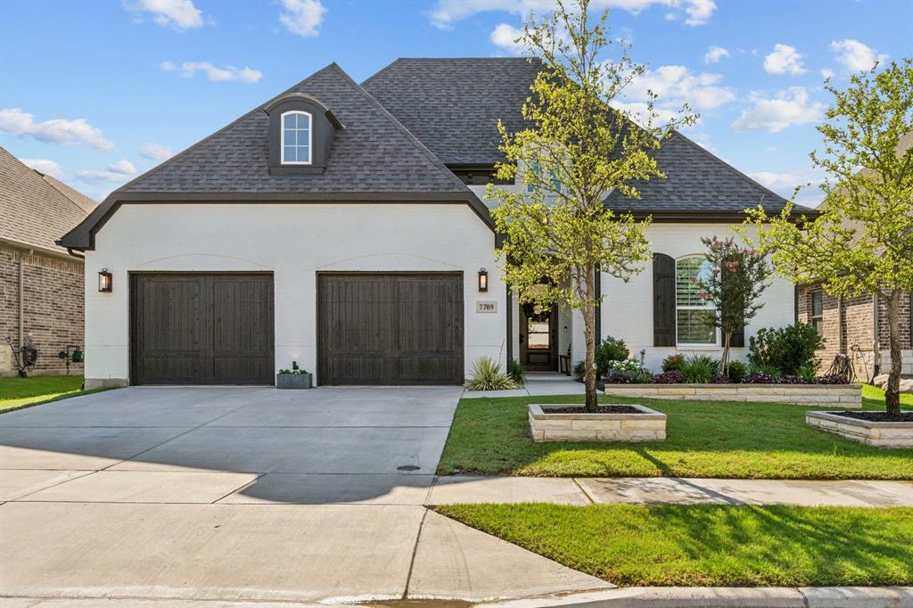 Property Photo: 7709 Waterside TX 75056